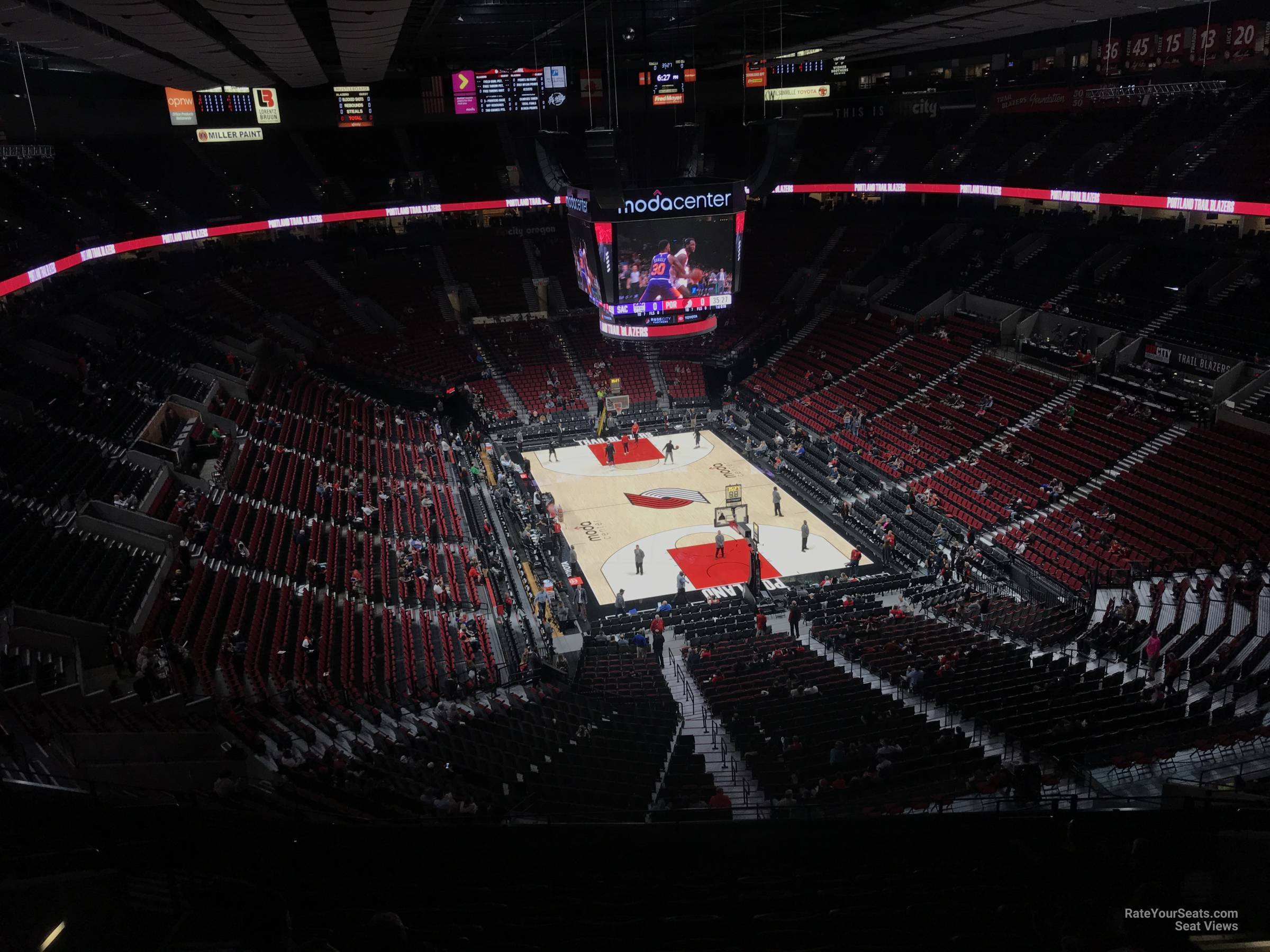 Portland Moda Center - photo, review, location