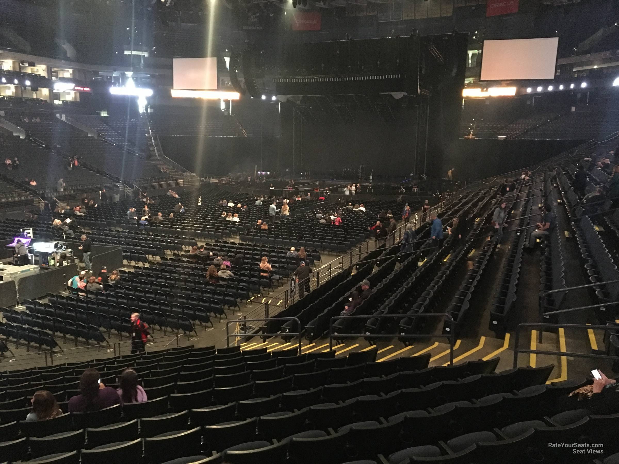 section 105, row 15 seat view  - oakland arena