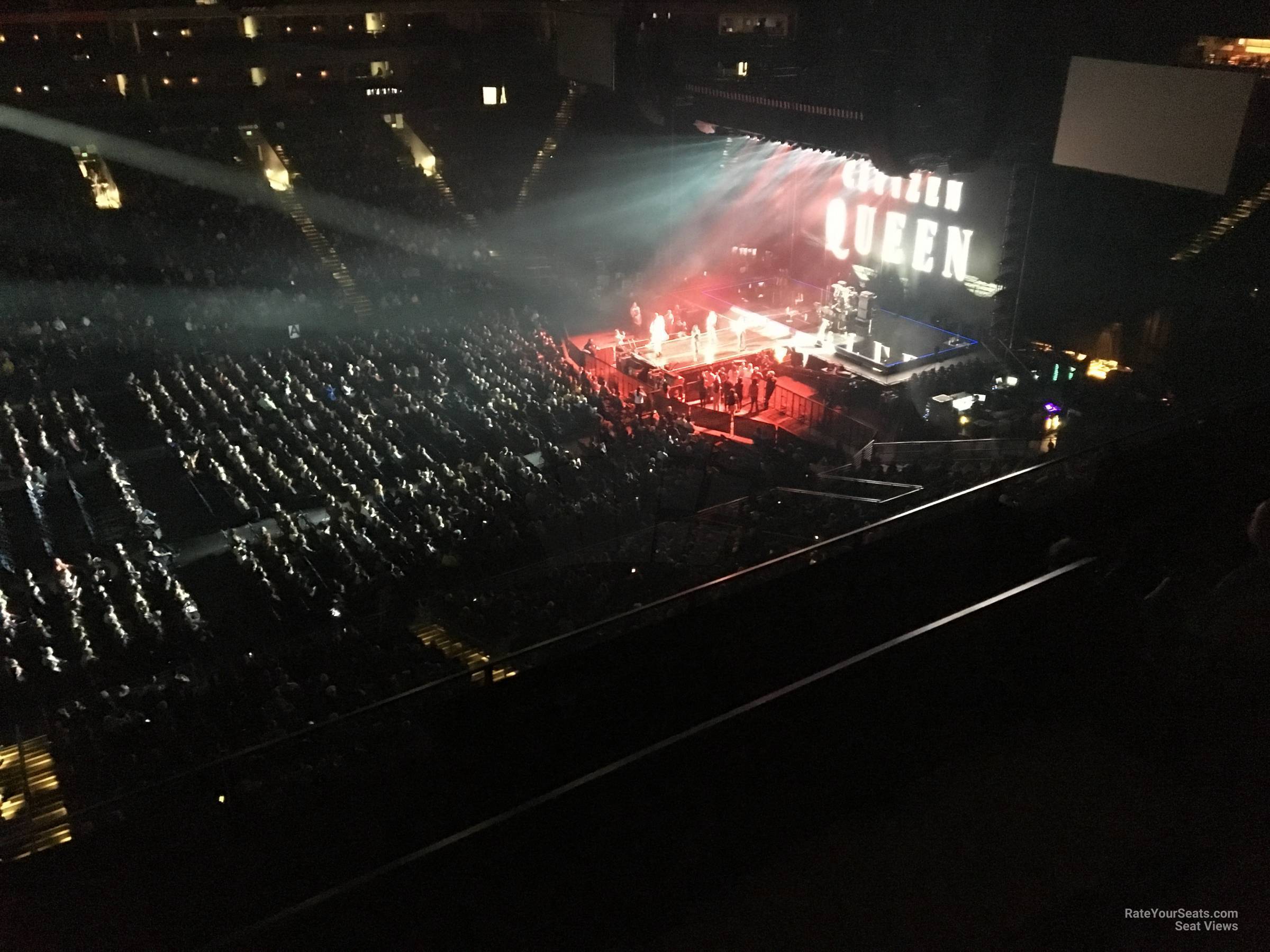 section 202, row 3 seat view  - oakland arena