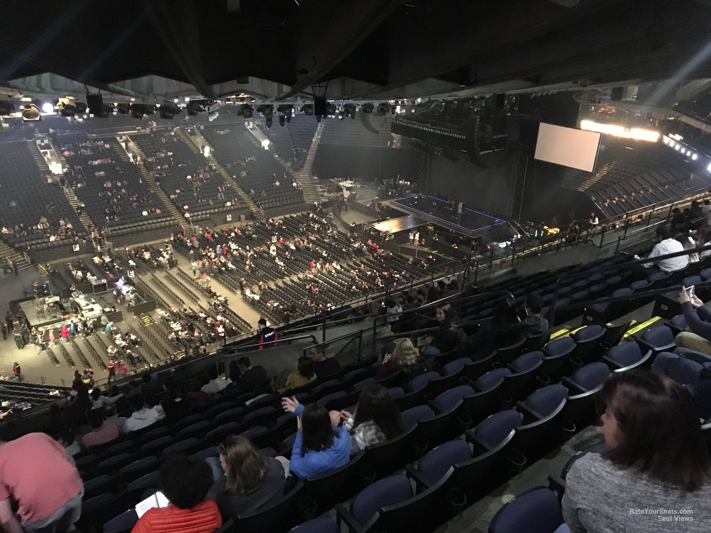 section 203, row 19 seat view - oakland arena