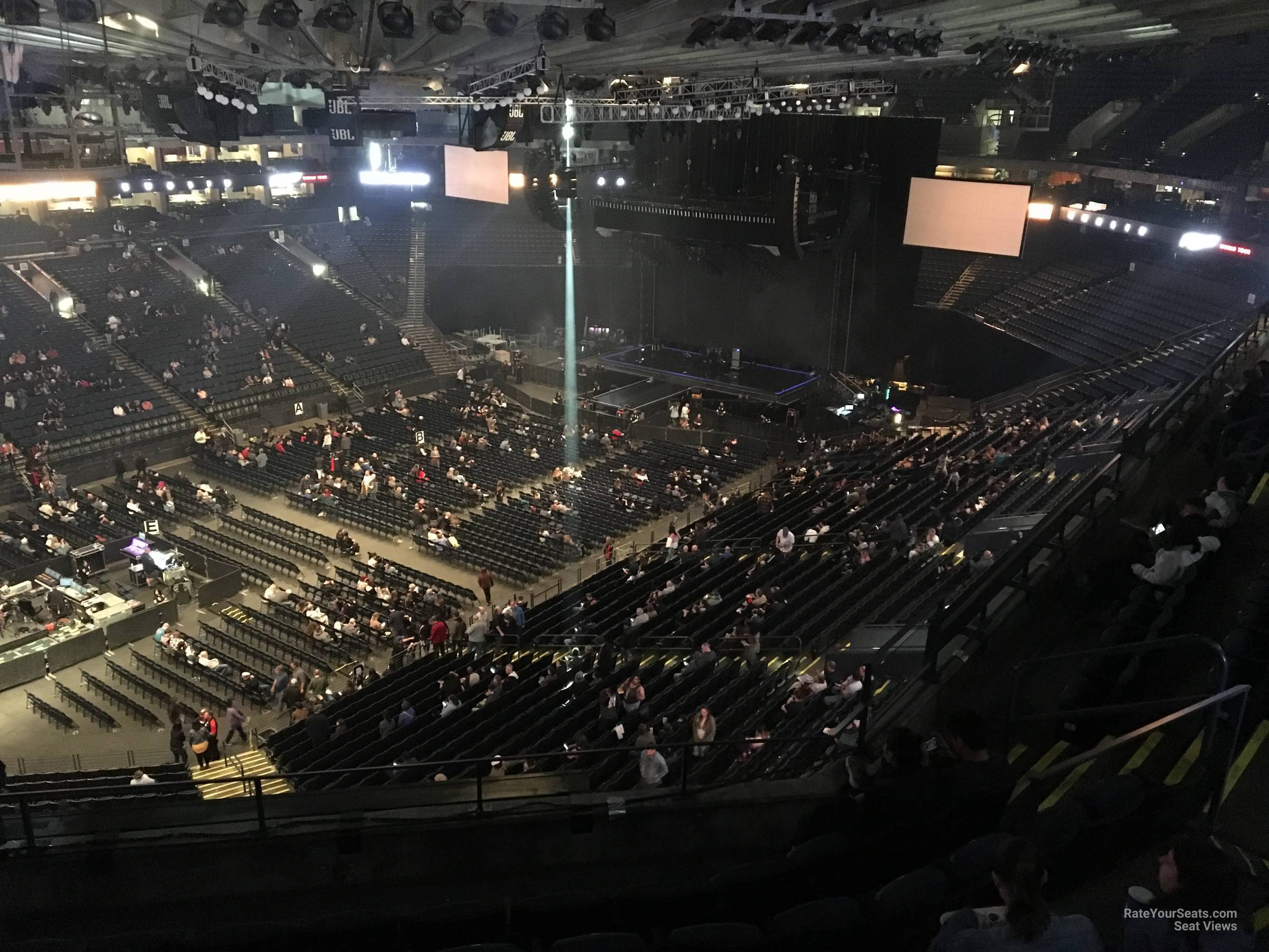 Section 204 At Oakland Arena Rateyourseats Com
