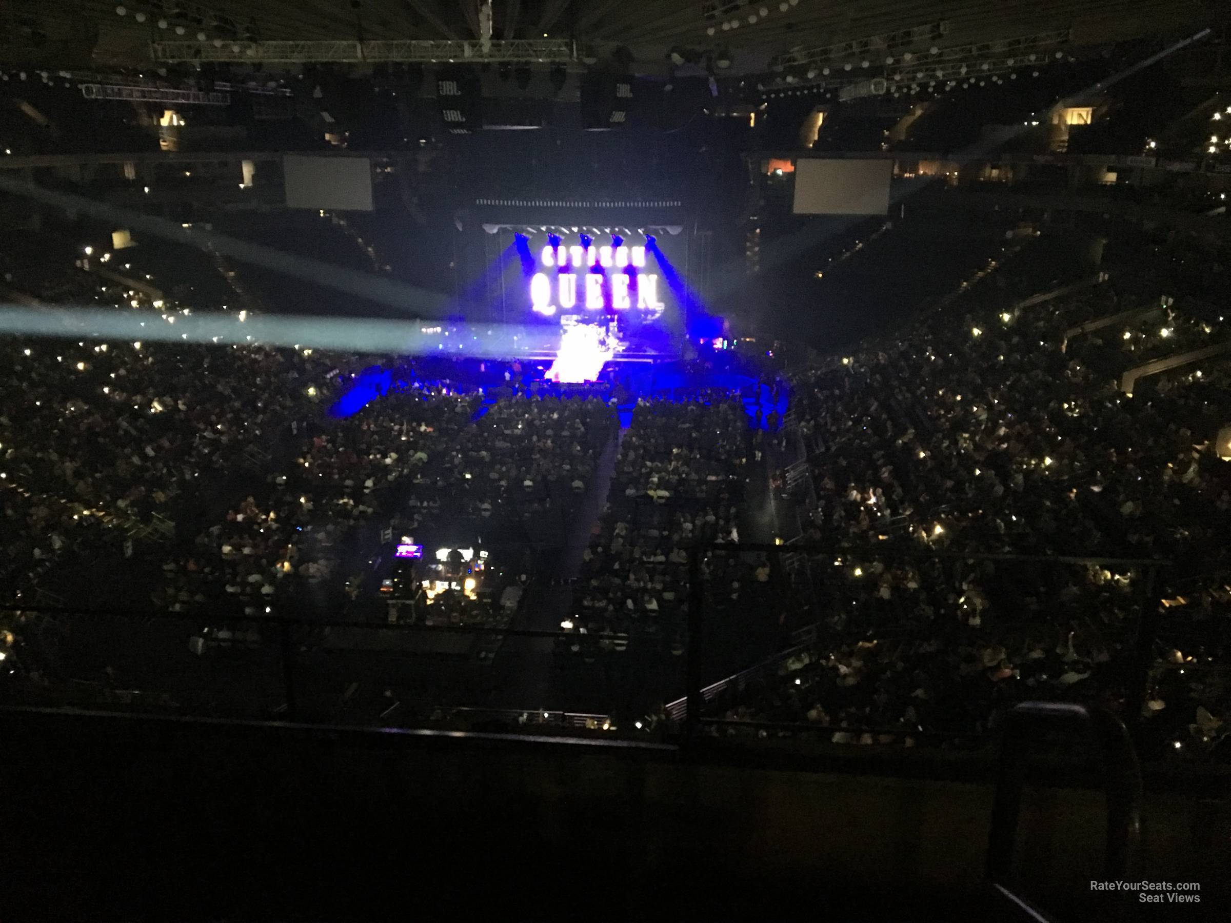 section 208, row 3 seat view  - oakland arena