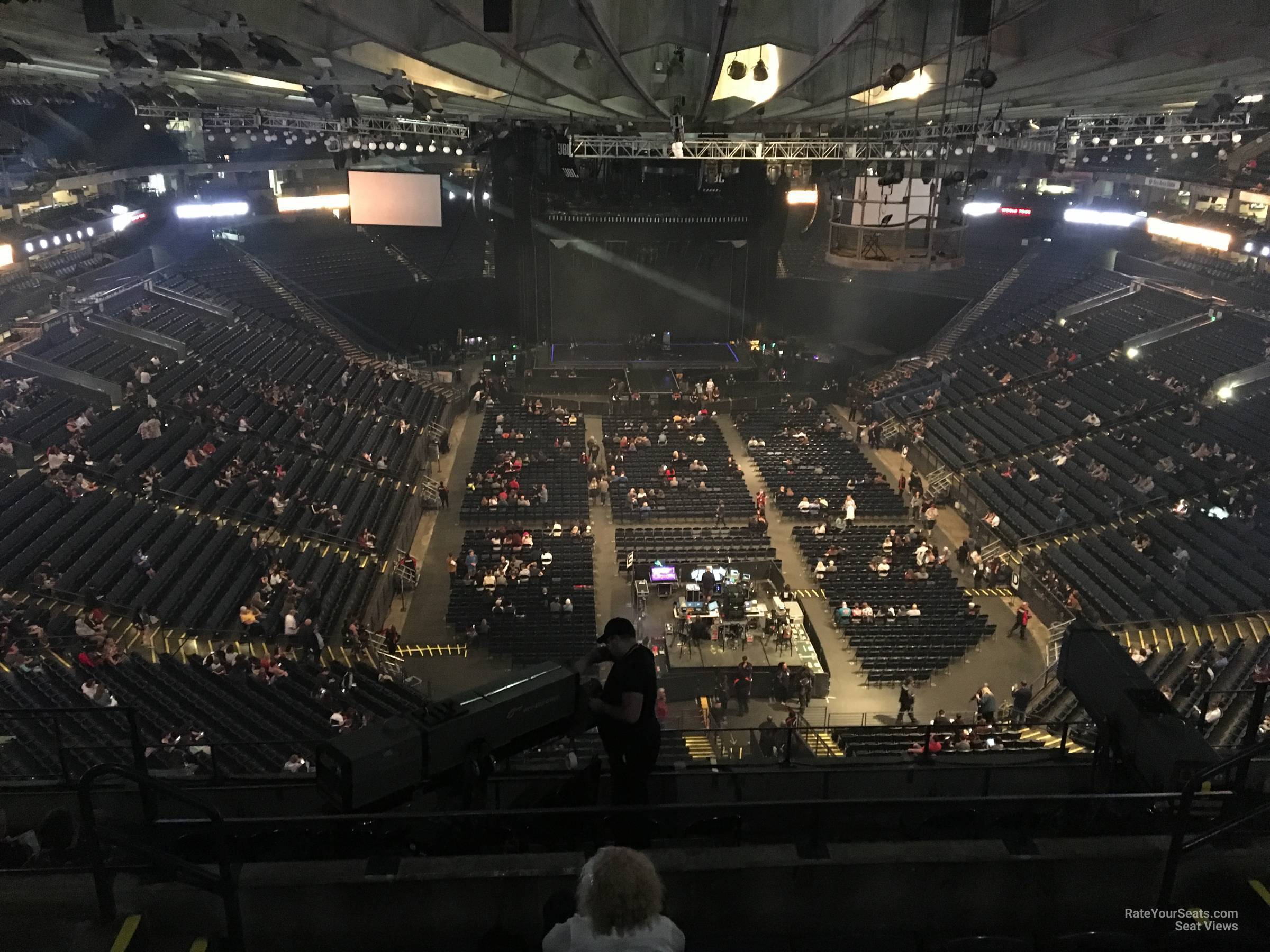 section 209, row 10 seat view  - oakland arena