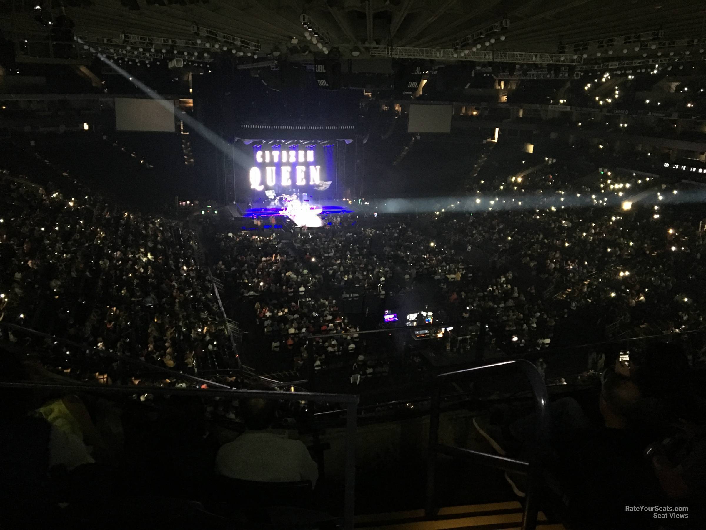 section 211, row 3 seat view  - oakland arena