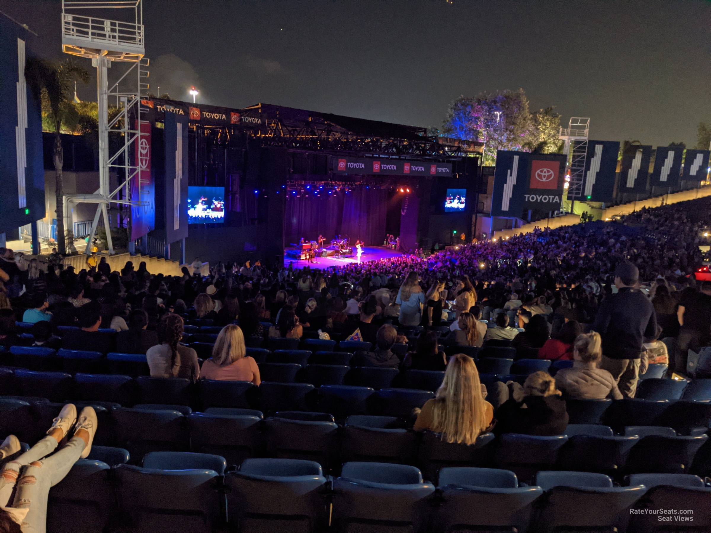 section 4, row y seat view  - pacific amphitheatre