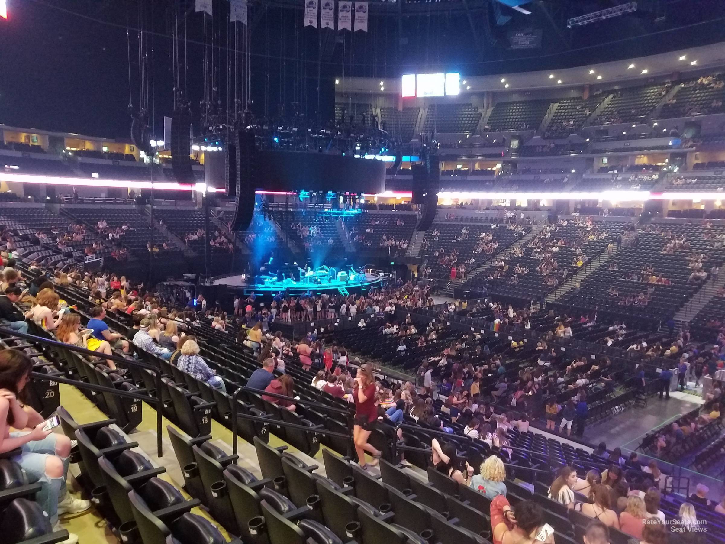 Pepsi Center Section 122 Concert Seating - RateYourSeats.com