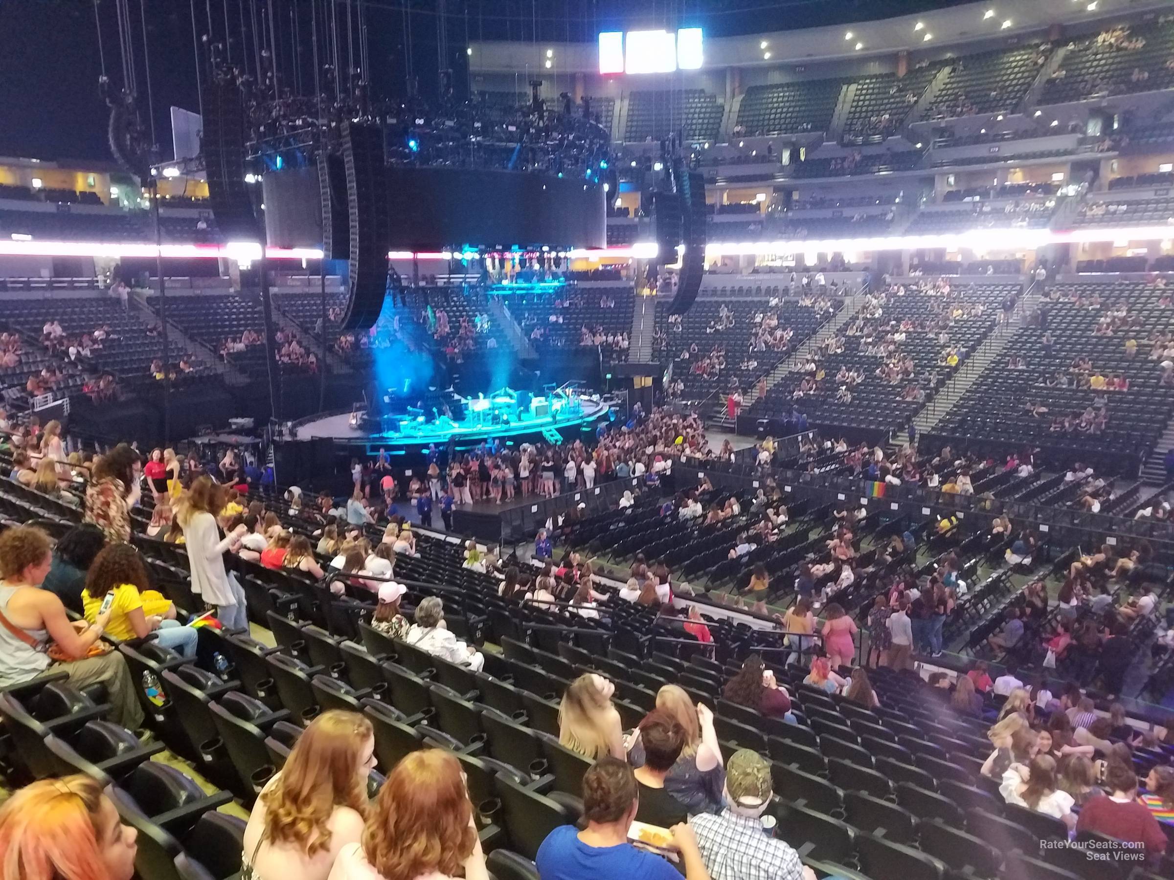 Best Seats At Pepsi Center For Concert Pepsi Center Section 124 Concert Seating - RateYourSeats.com