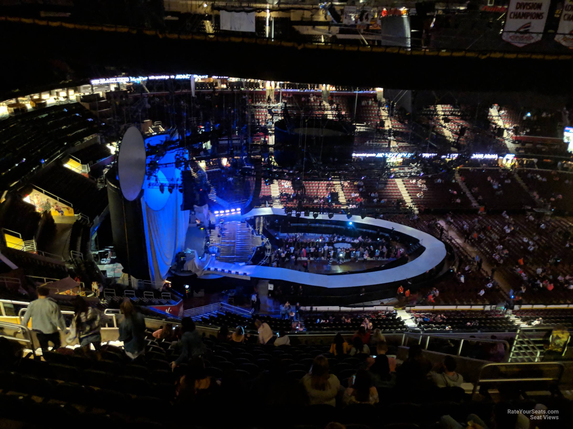 section 212, row 15 seat view  for concert - rocket arena
