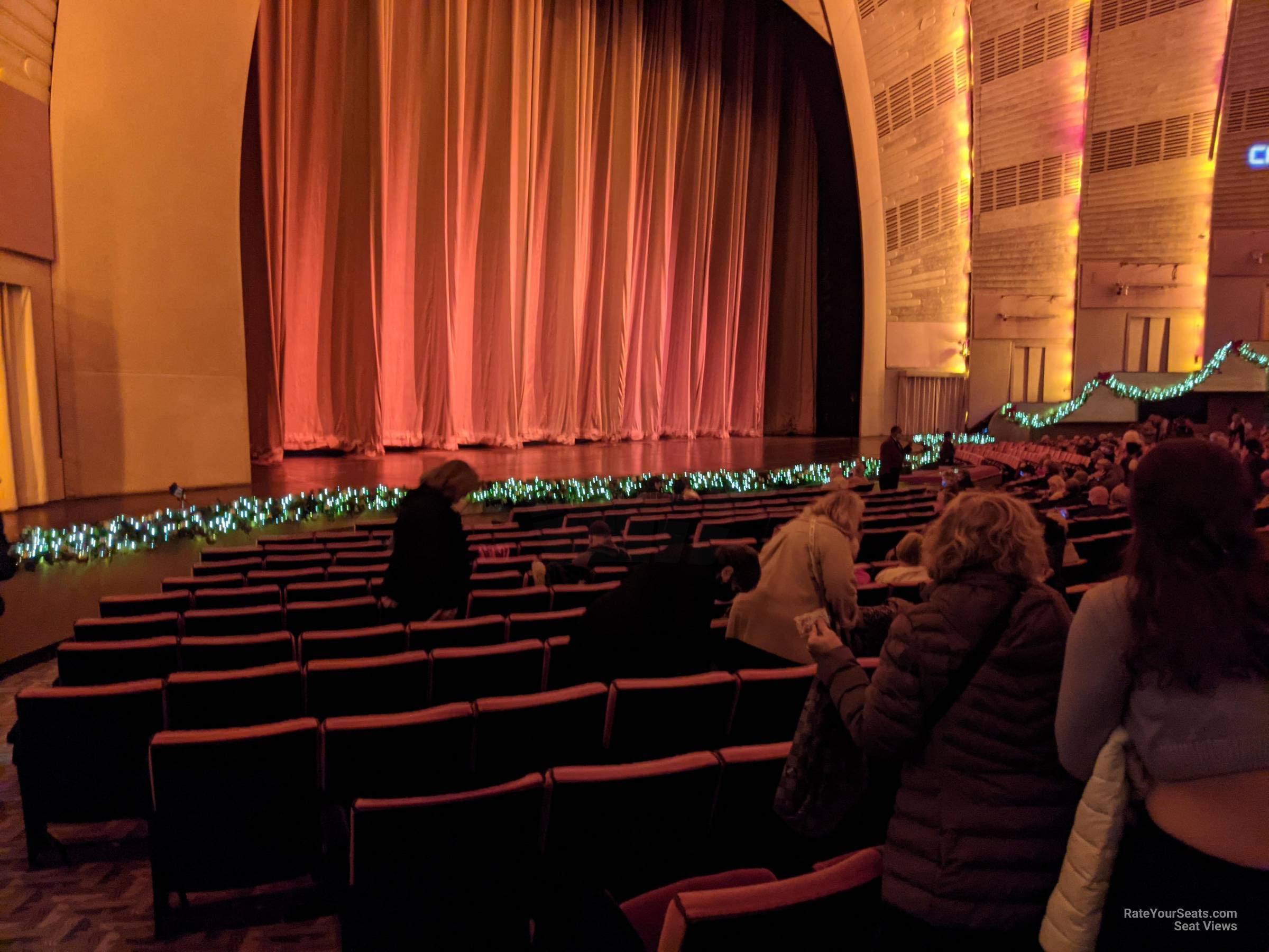 orchestra 1, row qq seat view  - radio city music hall