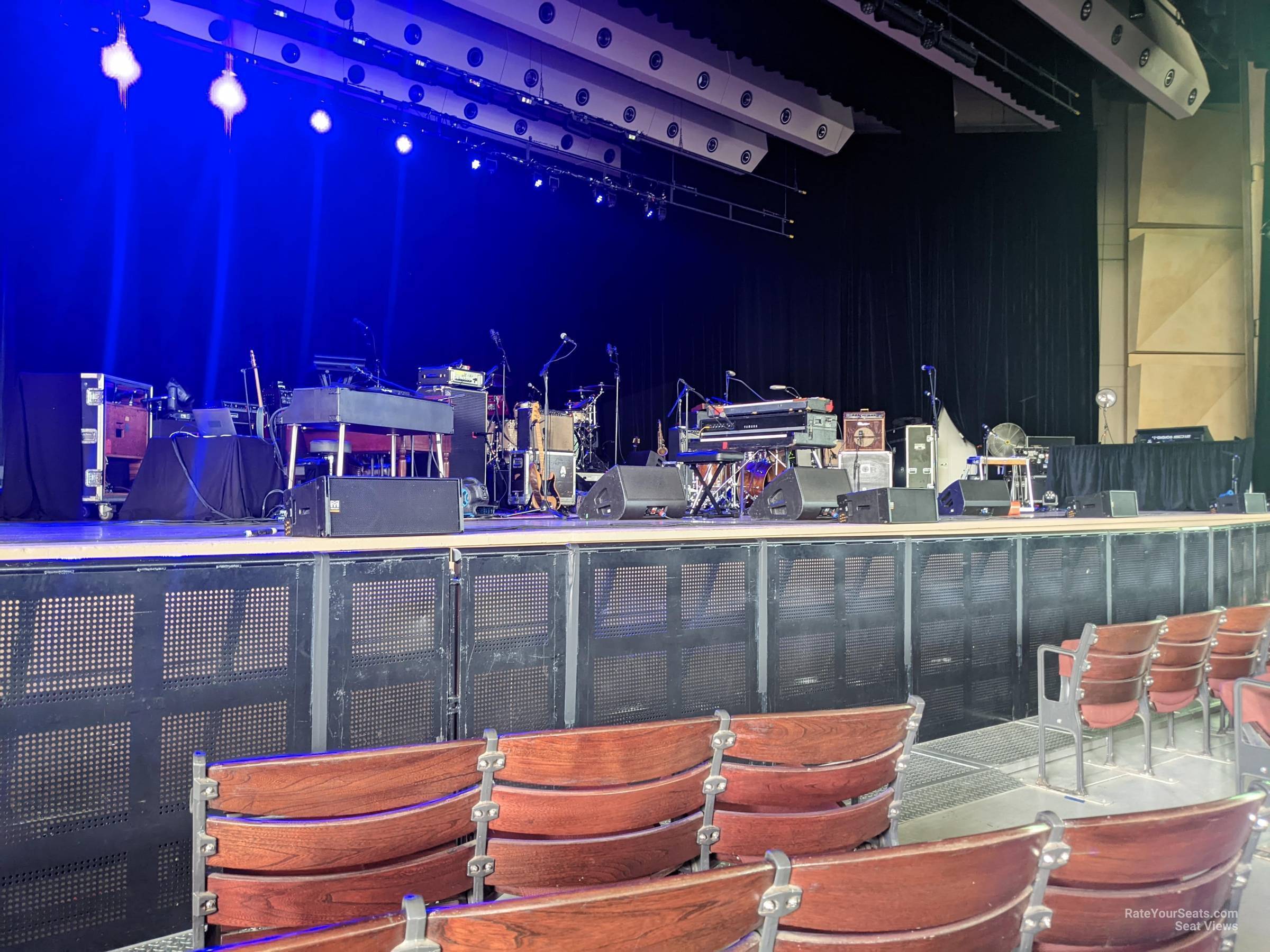 pavilion left, row e seat view  - ravinia
