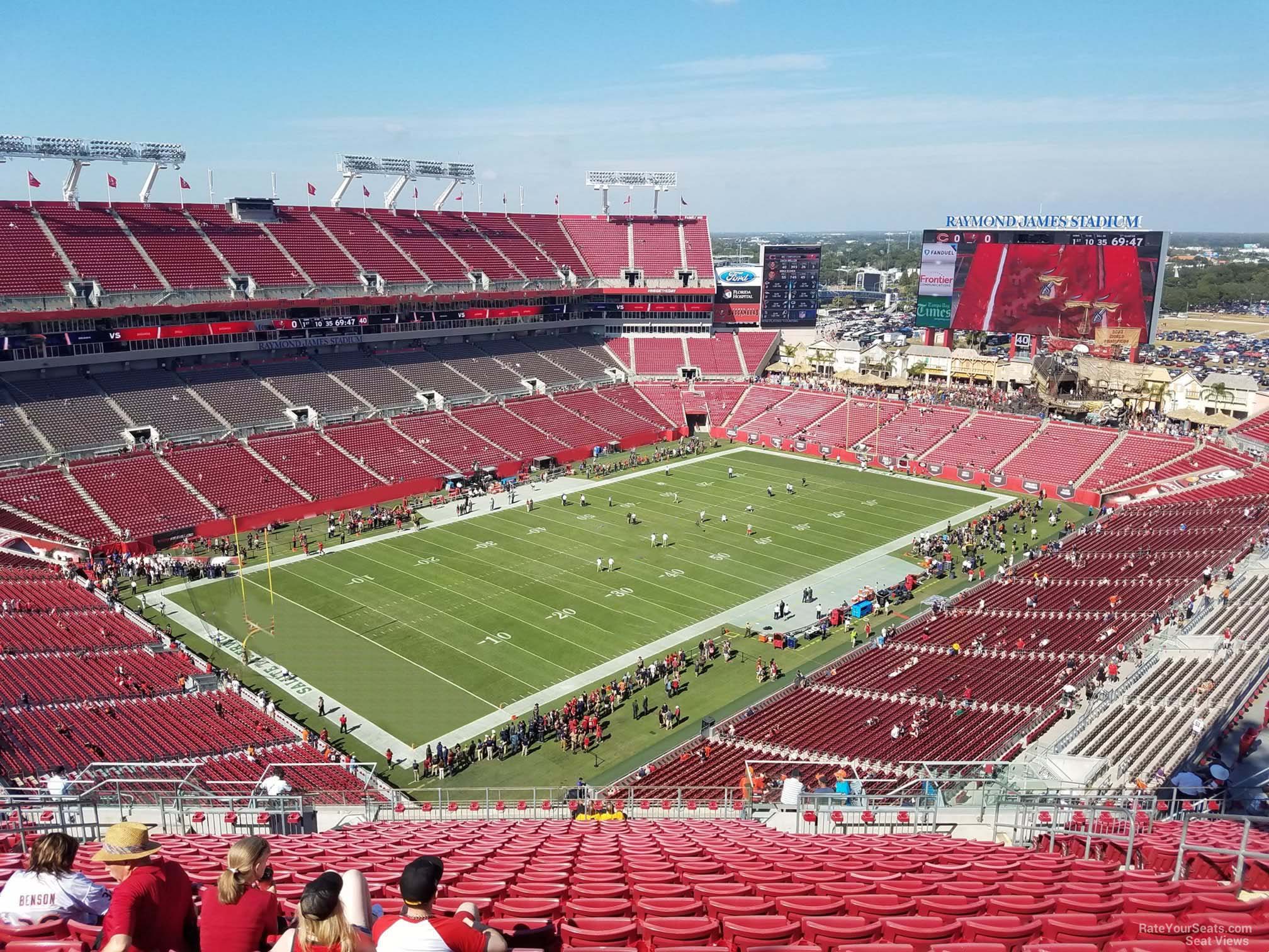 section 328, row x seat view for football - raymond james stadium