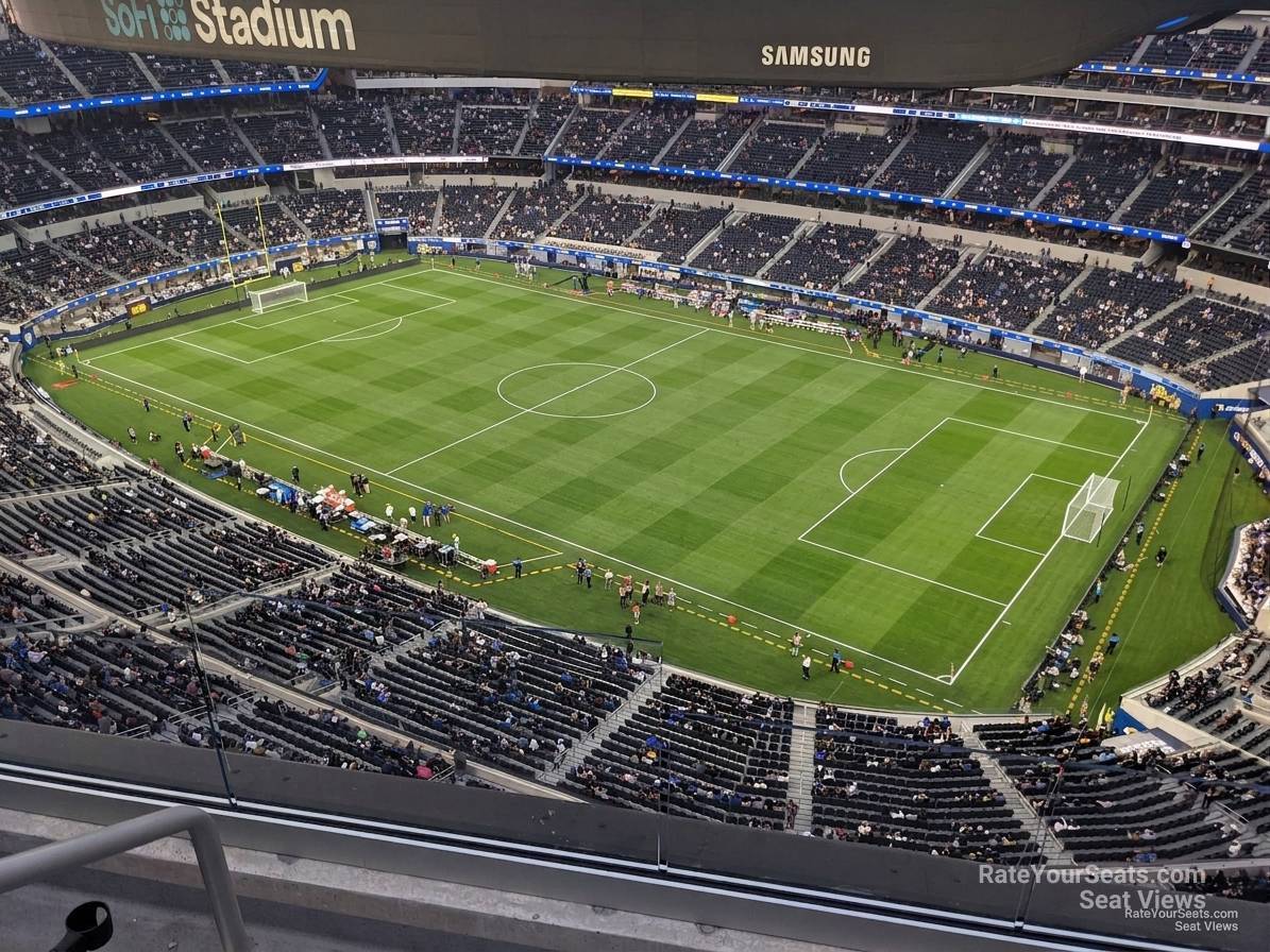 section 421, row 3 seat view  for soccer - sofi stadium