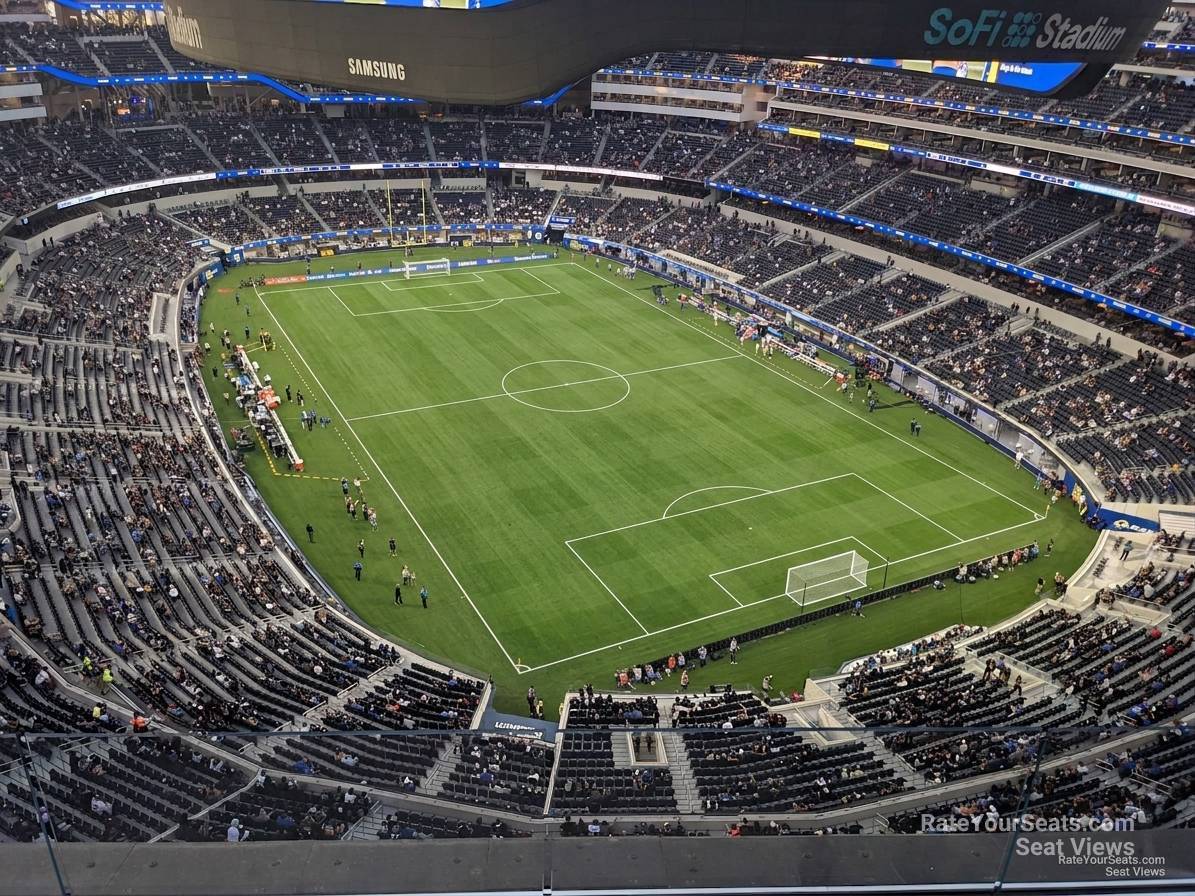 section 425, row 3 seat view  for soccer - sofi stadium