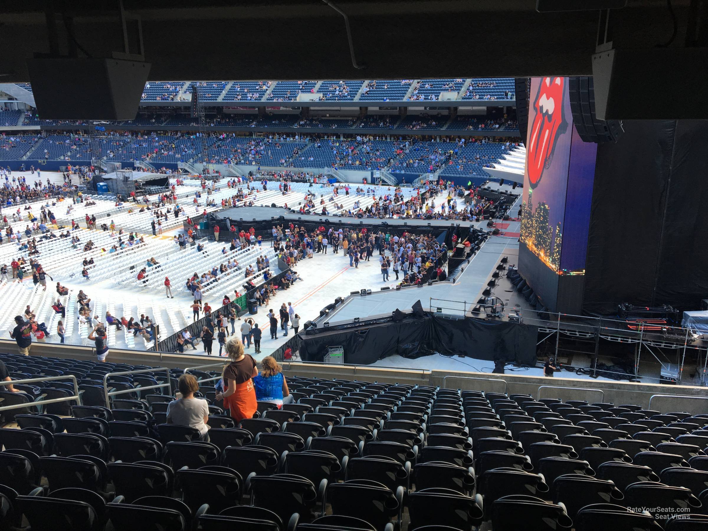 soldier-field-section-204-concert-seating-rateyourseats