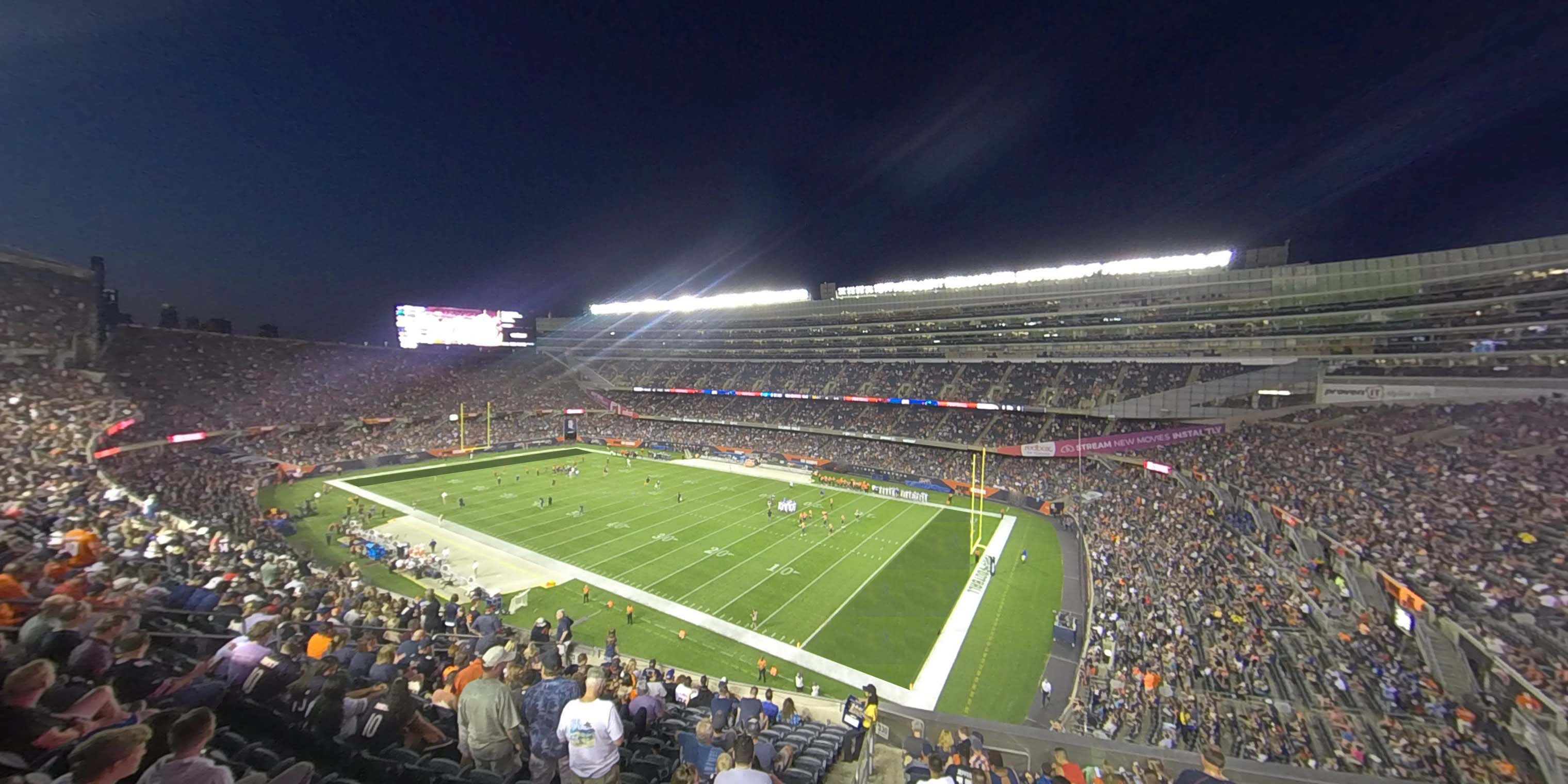 Soldier Field Sky Deck 69 - zgg8486