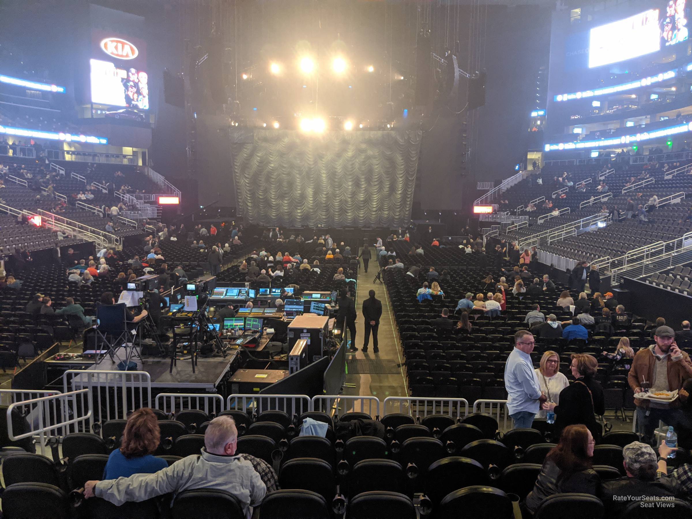 section 113l, row h seat view  for concert - state farm arena