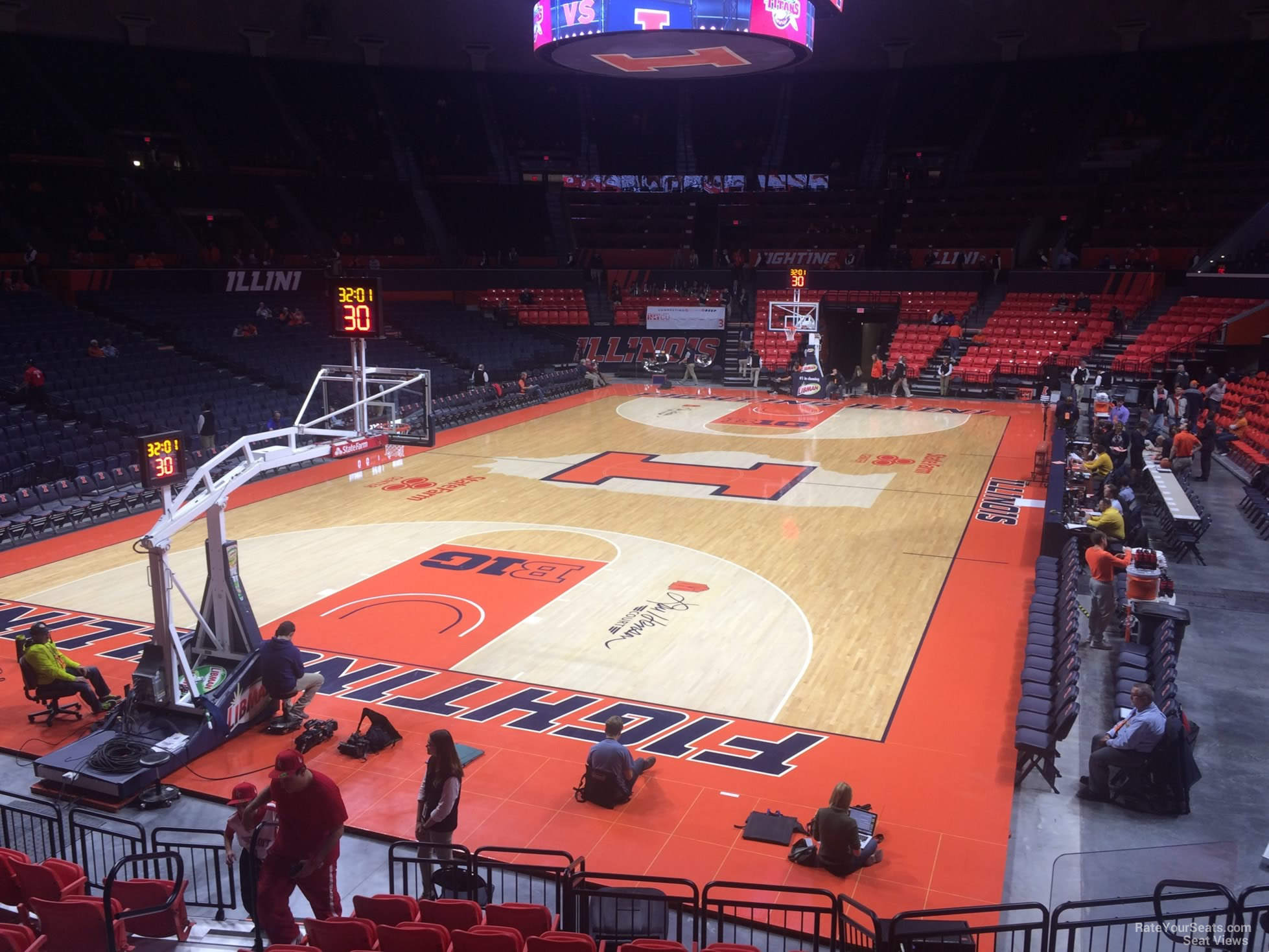 section 115, row 10 seat view  - state farm center