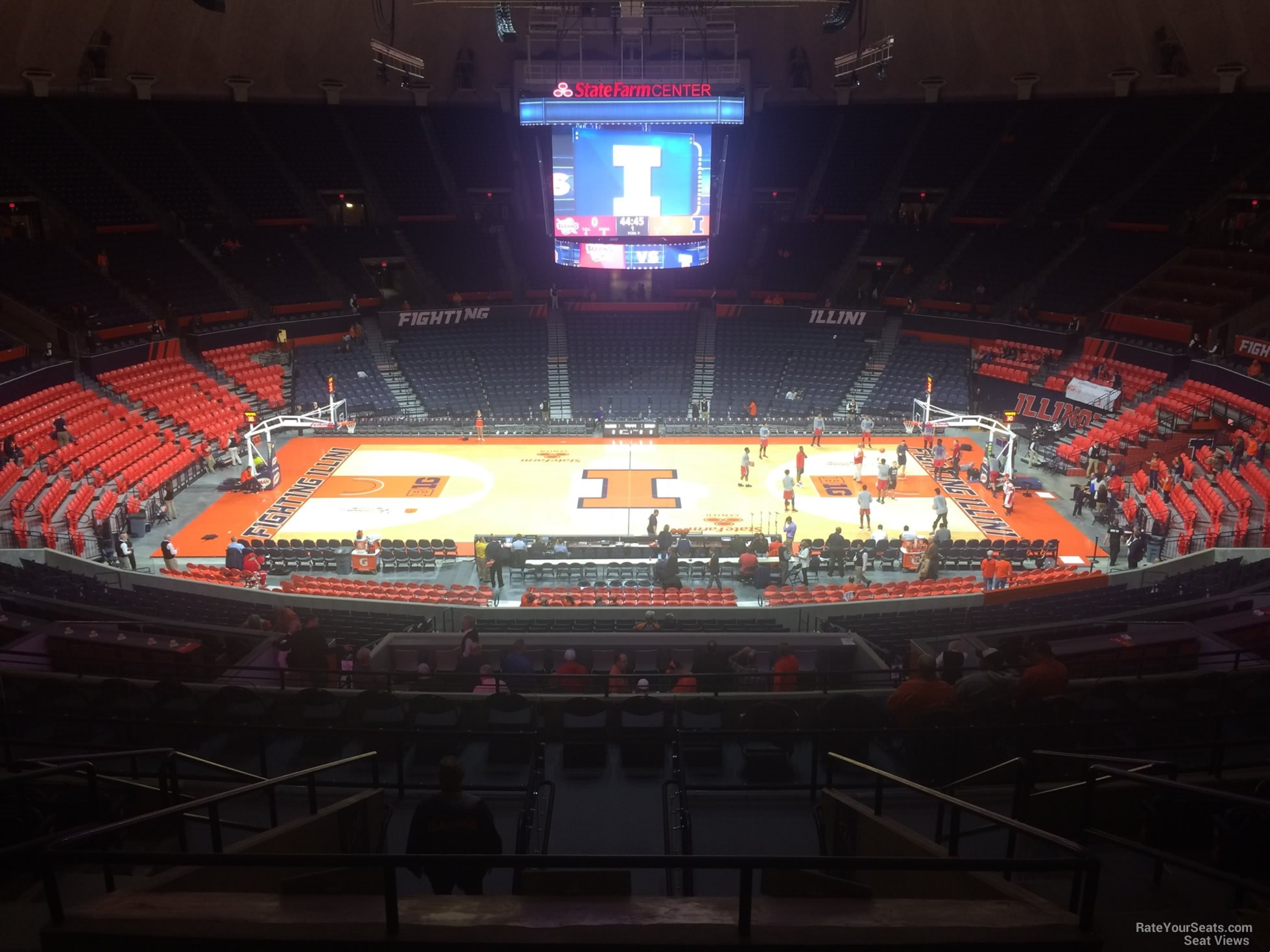 section 225, row 10 seat view  - state farm center