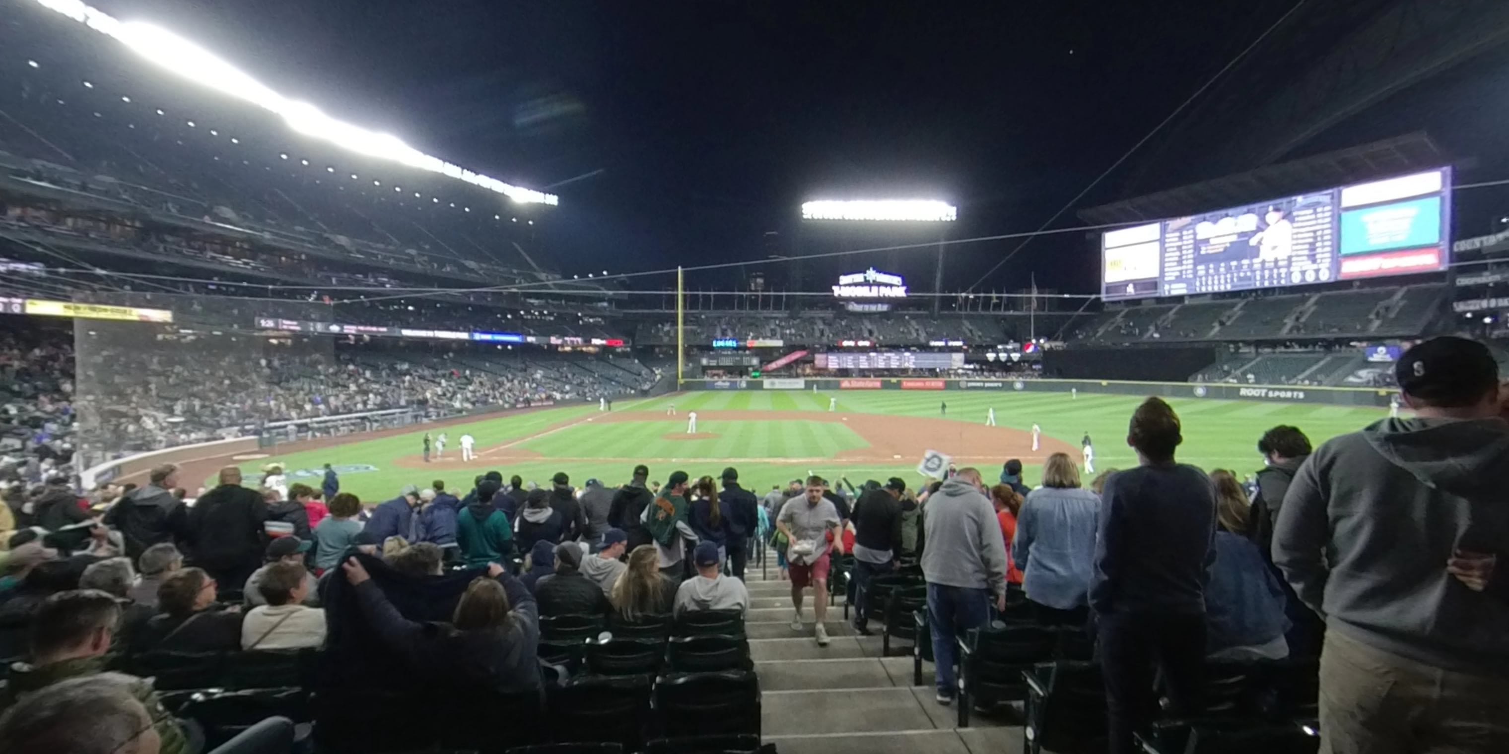 section 122 panoramic seat view for baseball - t-mobile park
