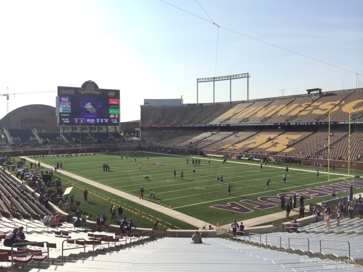 section 131, row 30 seat view  - huntington bank stadium