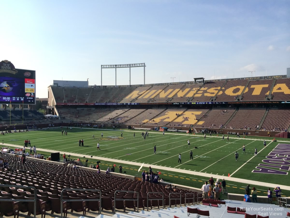 section 135, row 30 seat view for football - huntington bank stadium