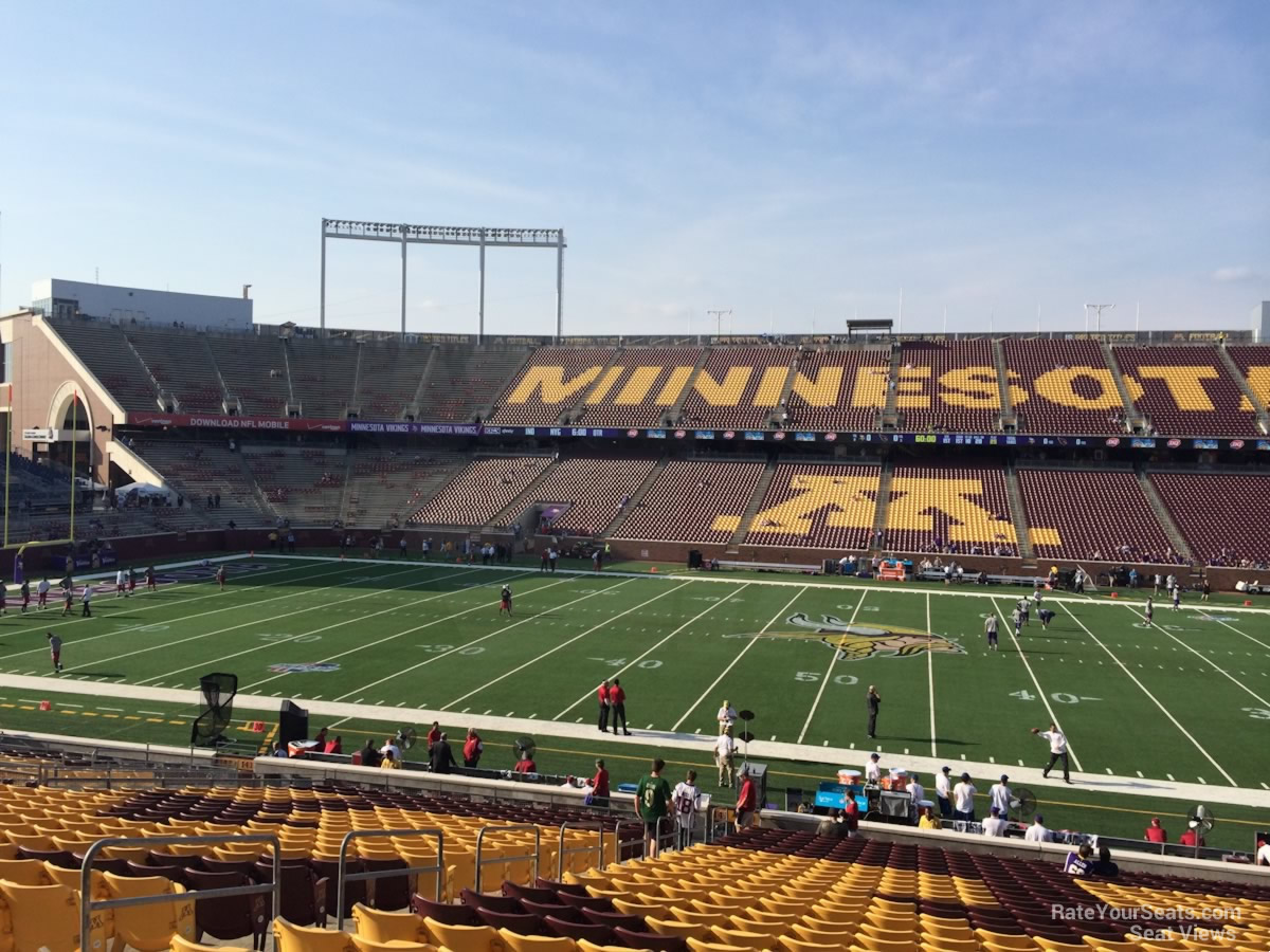 section 140, row 30 seat view  for football - huntington bank stadium