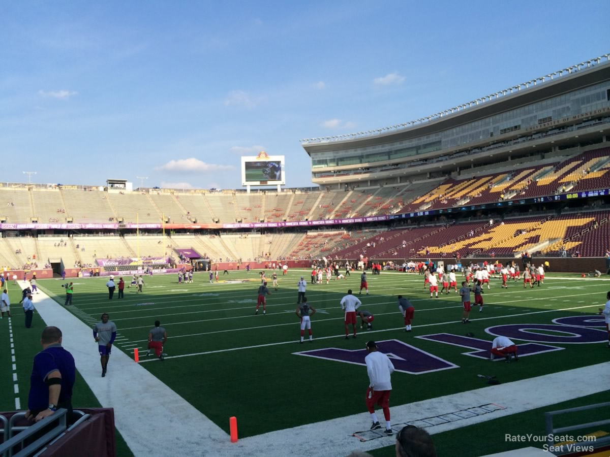 section 152, row 5 seat view  - huntington bank stadium