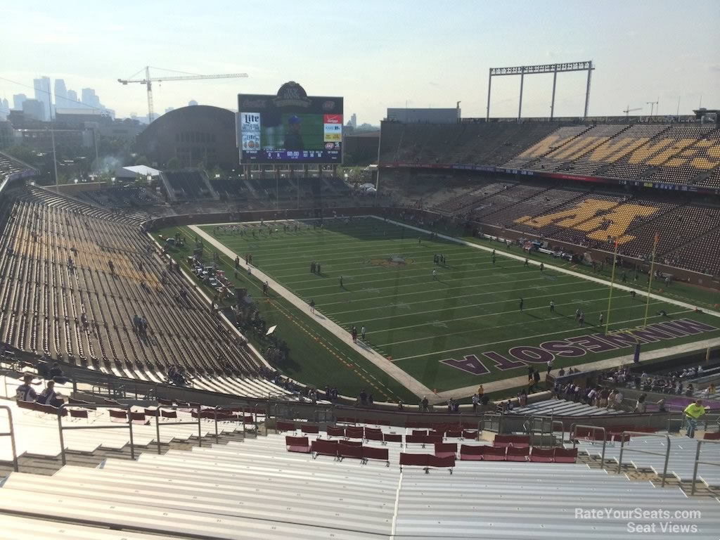 section 231, row 28 seat view for football - huntington bank stadium
