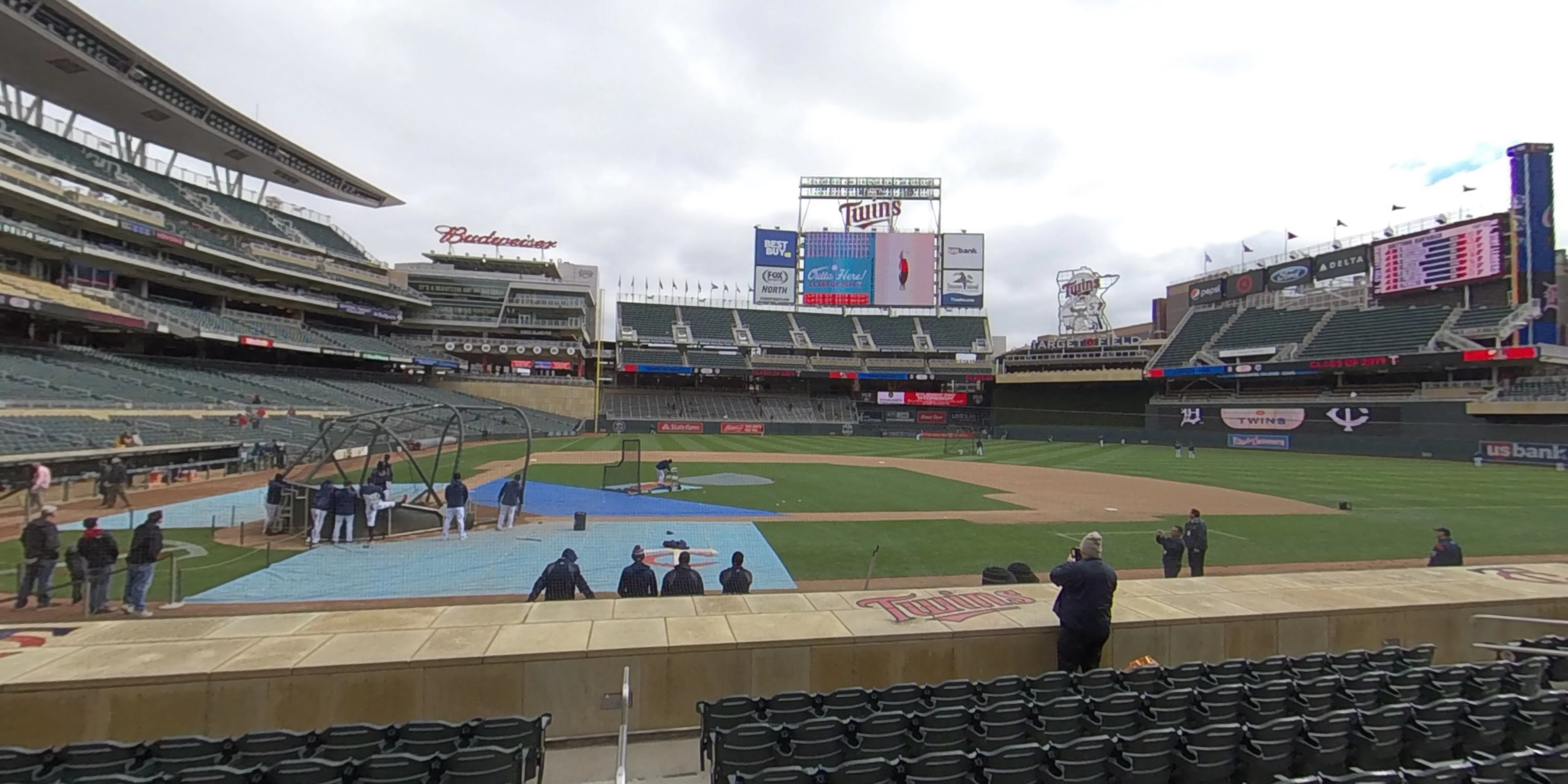 section 5 panoramic seat view  - target field