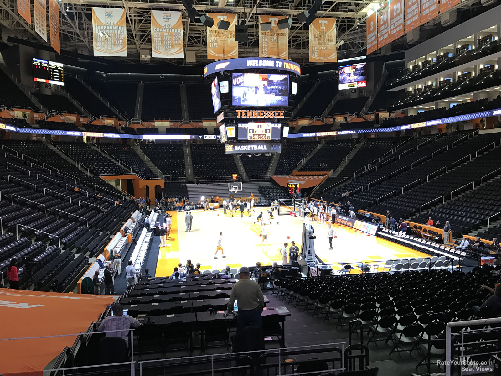 section 114, row 17 seat view  - thompson-boling arena
