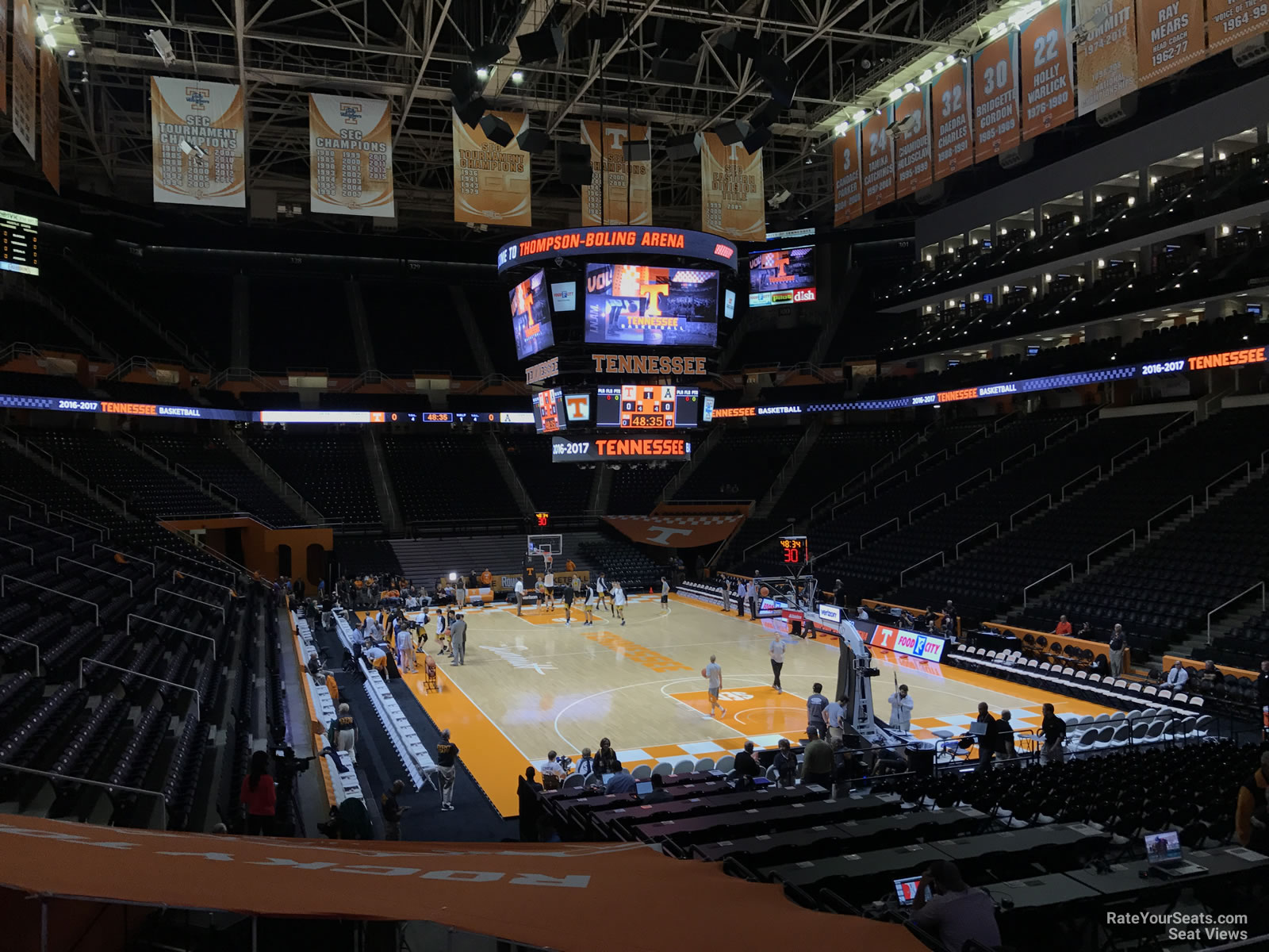section 115, row 17 seat view  - thompson-boling arena