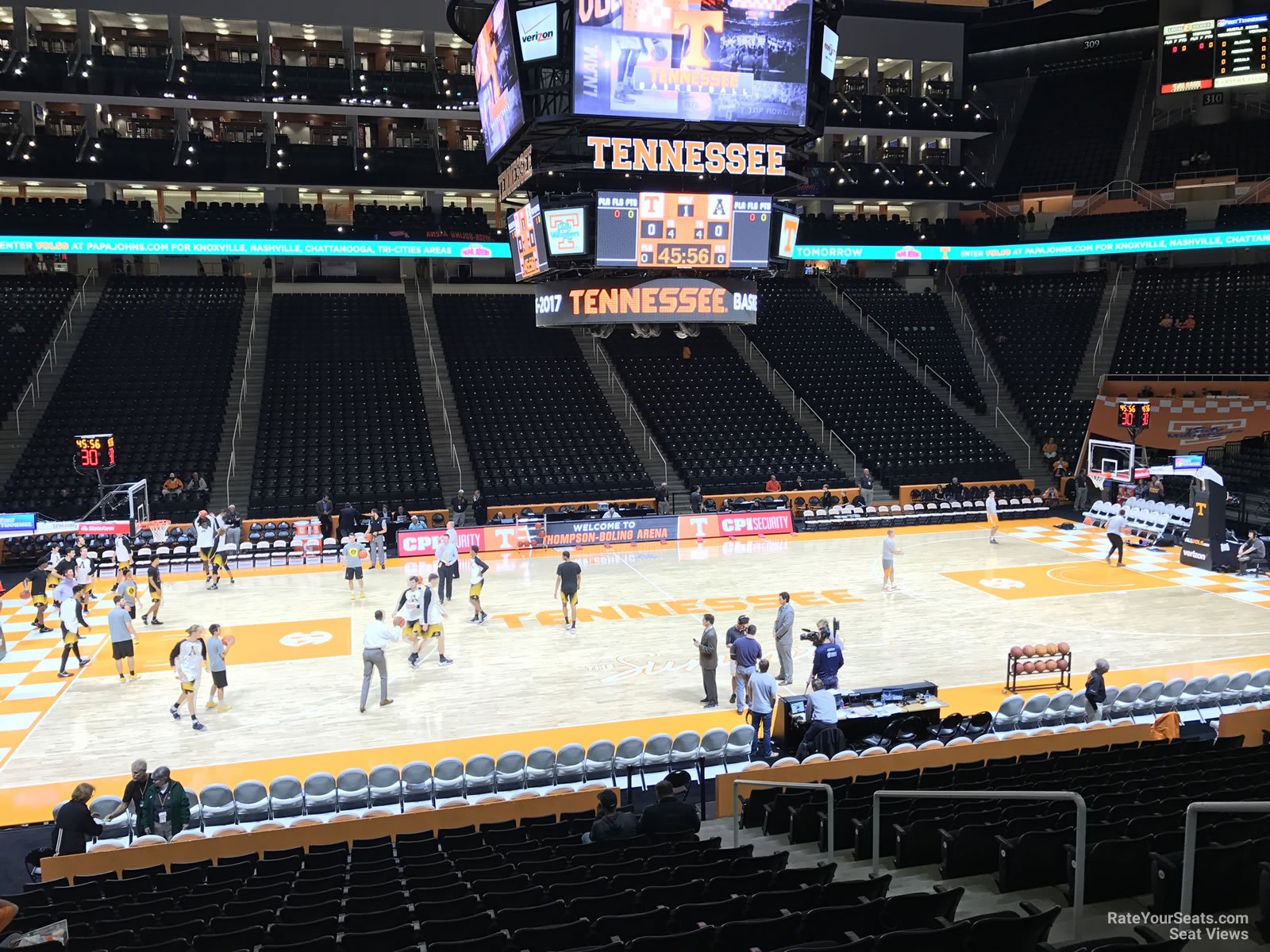 section 122, row 17 seat view  - thompson-boling arena