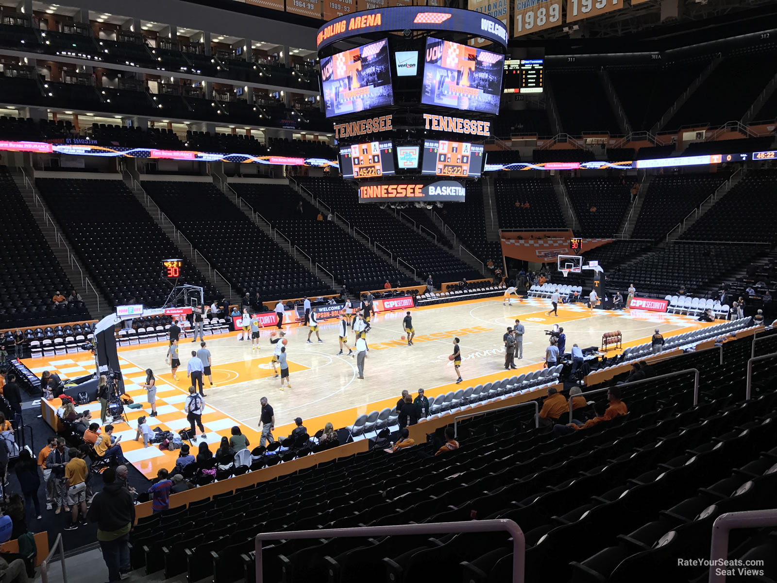 section 124, row 17 seat view  for basketball - thompson-boling arena