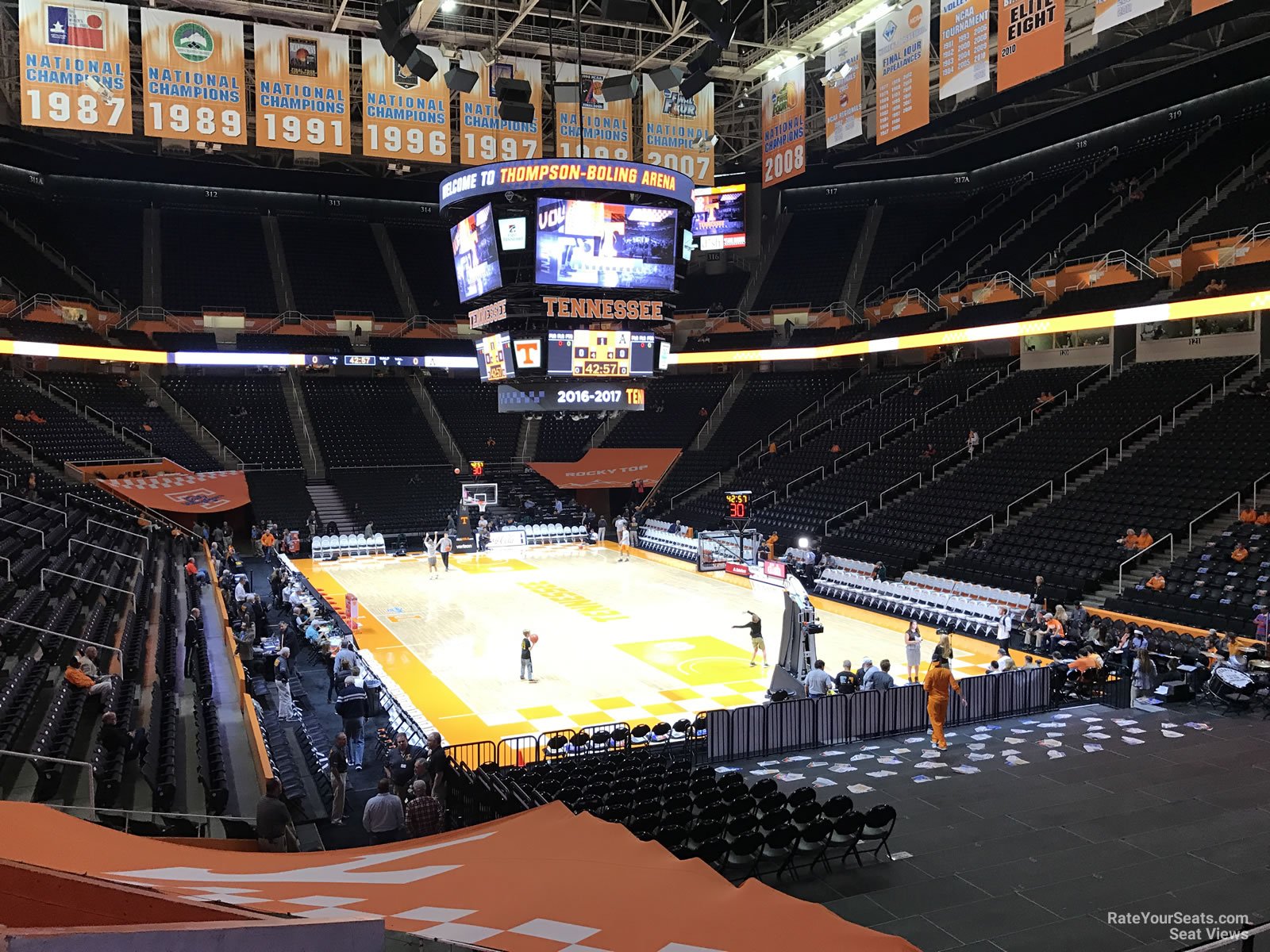 section 131, row 17 seat view  - thompson-boling arena