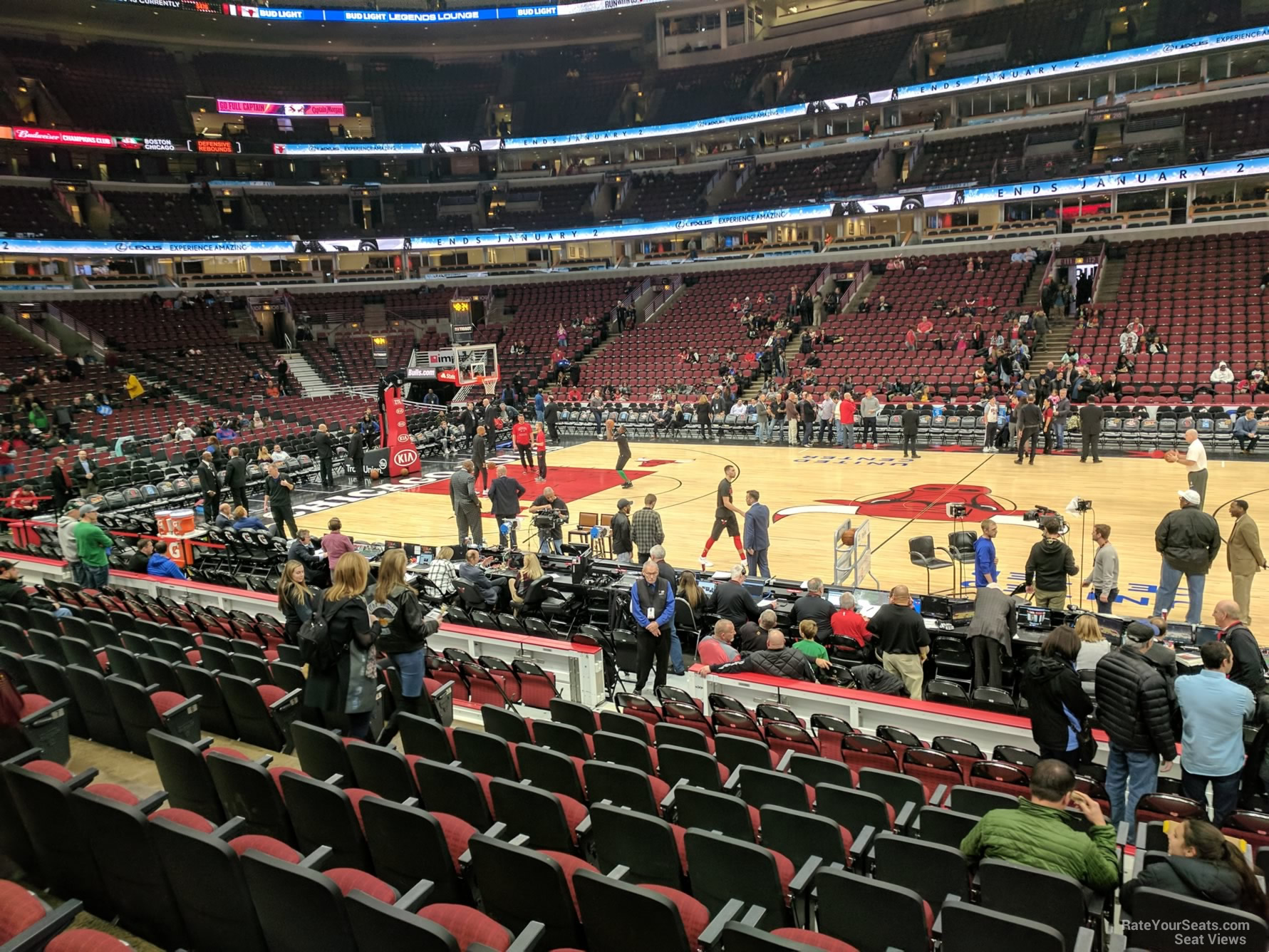 Section 122 at United Center - RateYourSeats.com