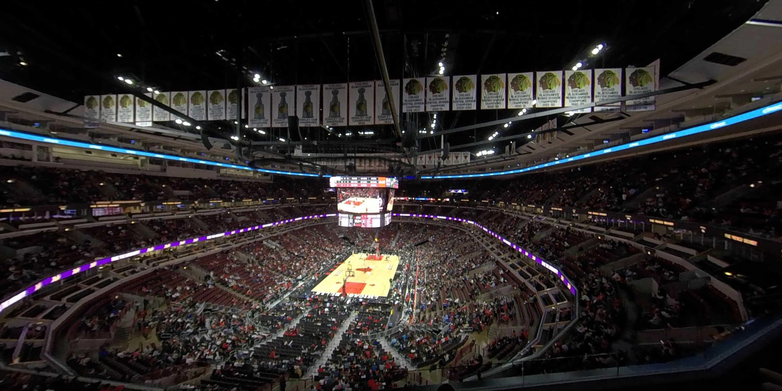 Phoenix Suns at Chicago Bulls Tickets - 11/8/23 at United Center in  Chicago, IL