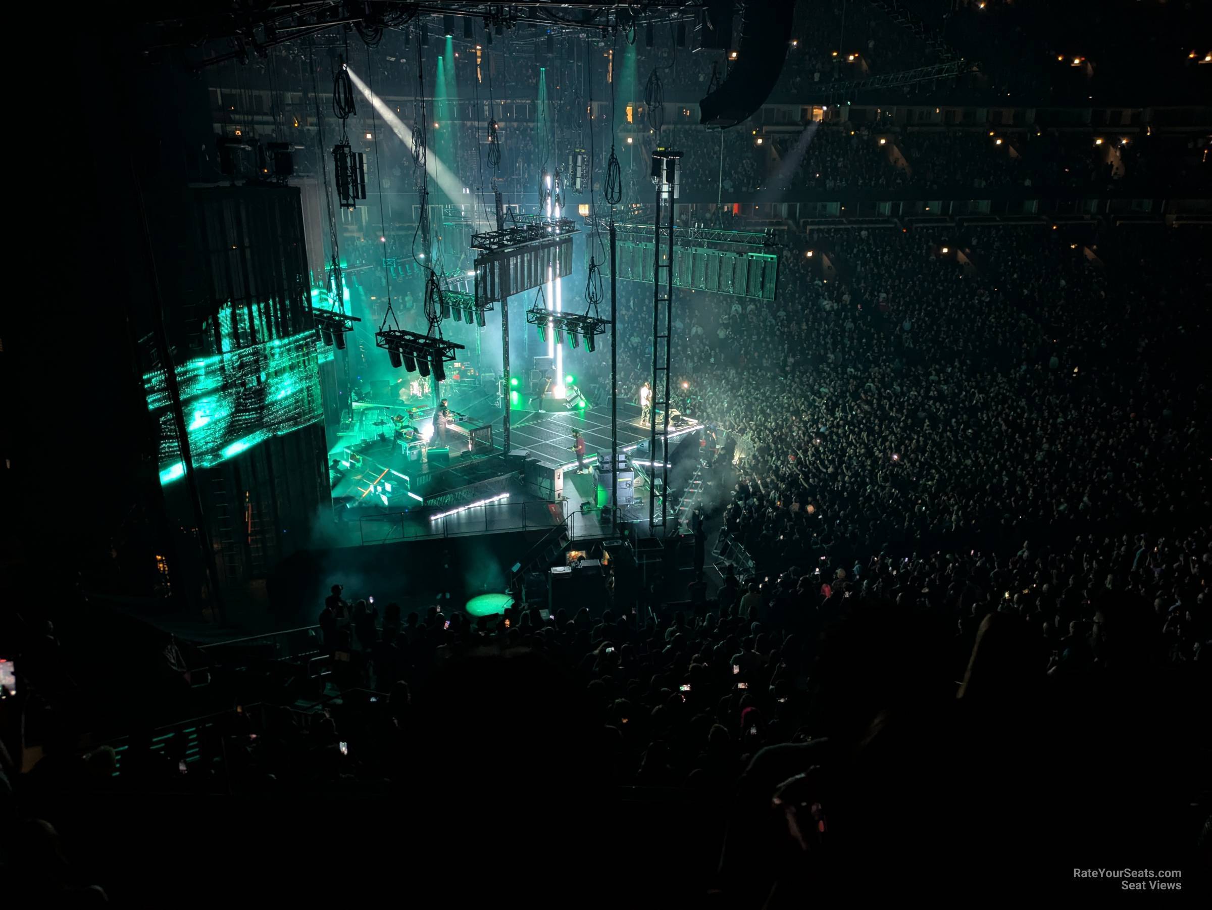 section 220, row 4 seat view  for concert - united center