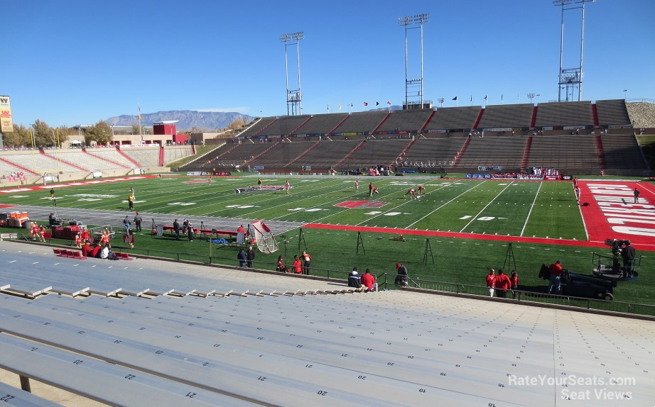section b, row 30 seat view  - dreamstyle stadium