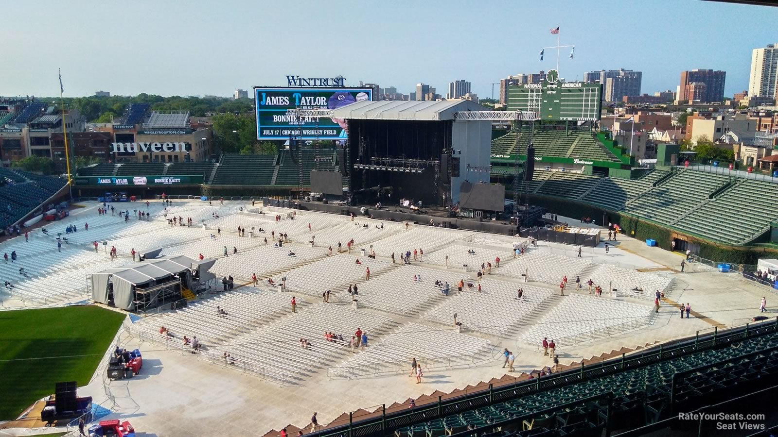 section 425, row 4 seat view  for concert - wrigley field