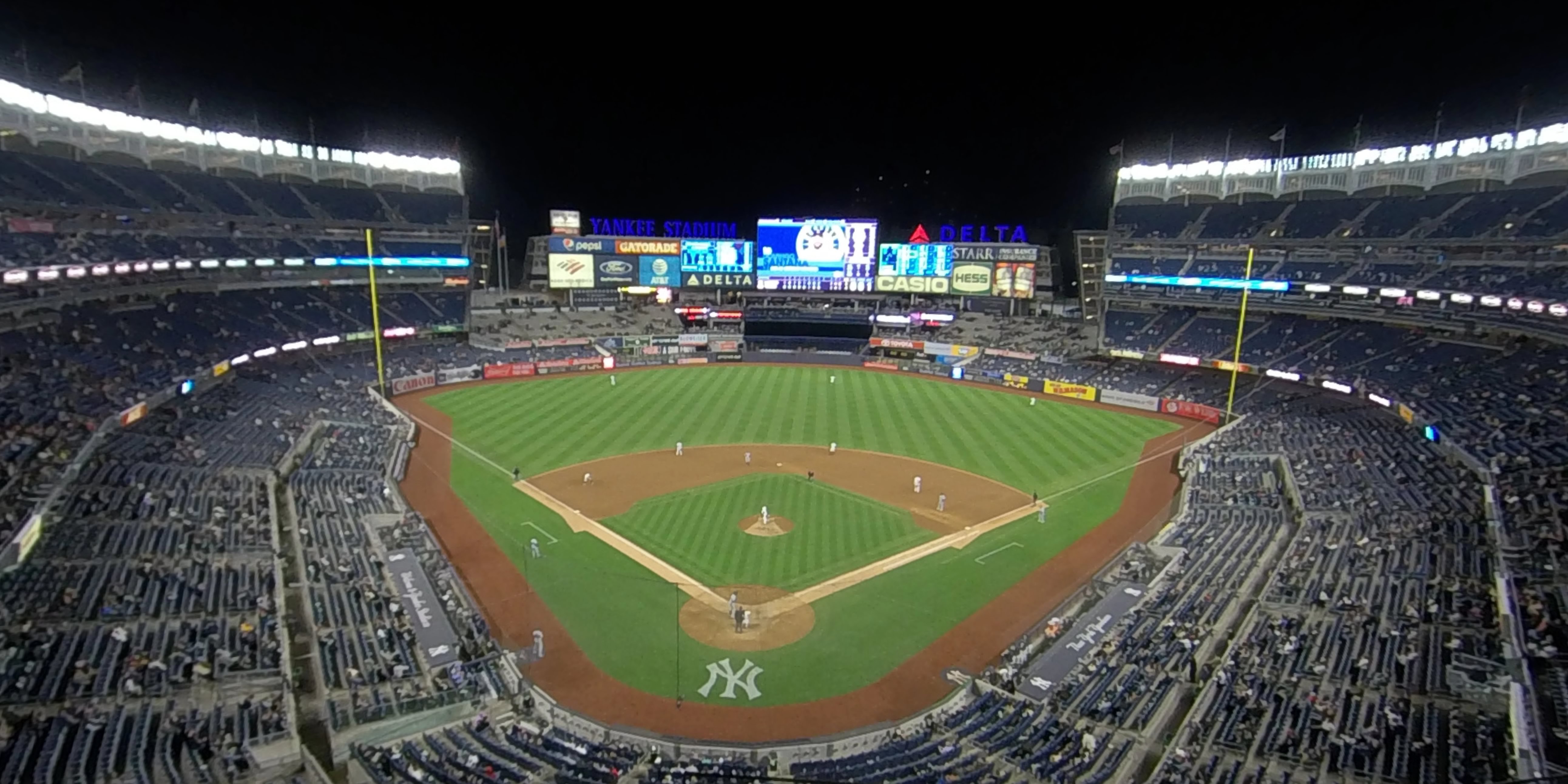 Section 27B Yankee Stadium 40 - 8ox3pi0