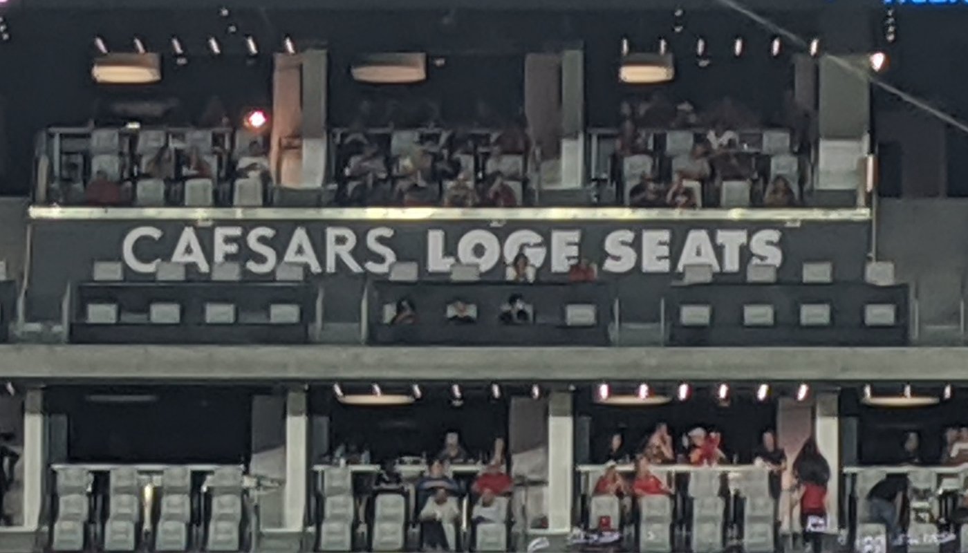 caesars loge seats