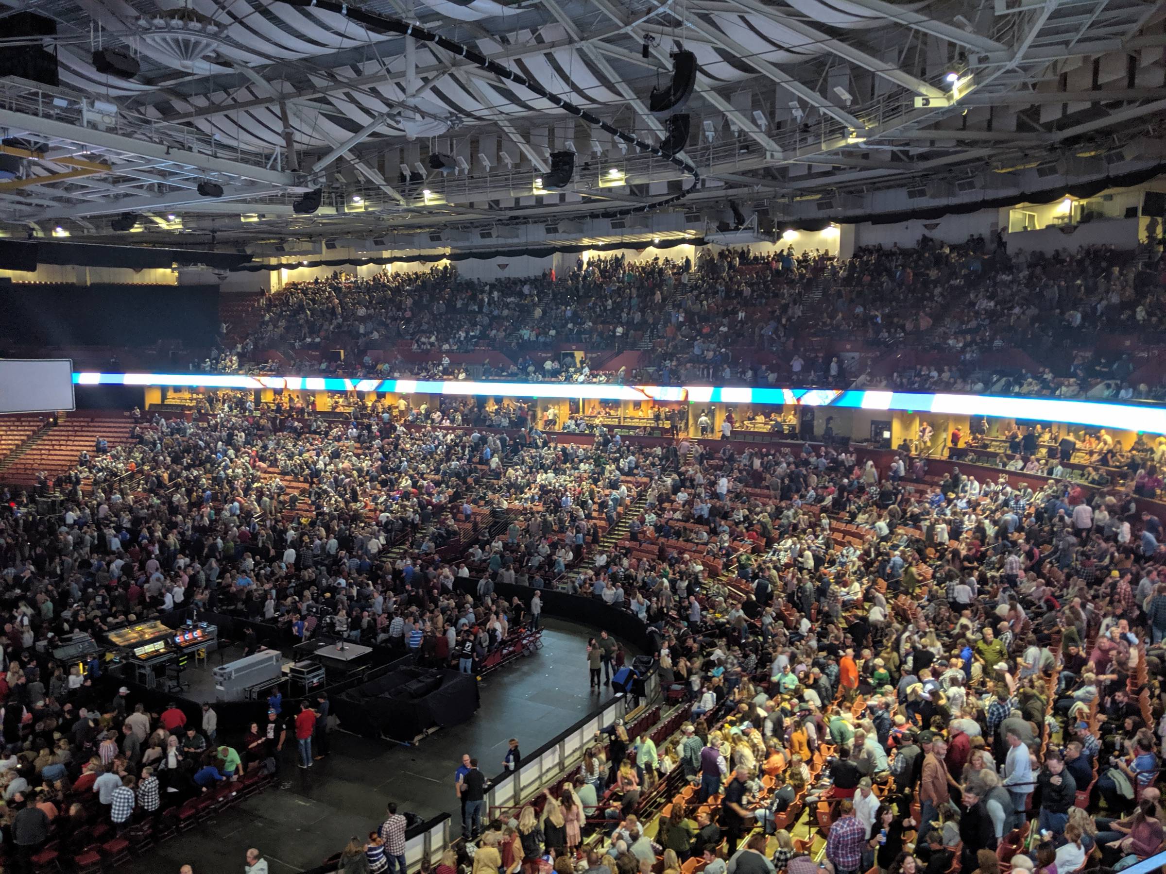 bon secours arena concert crowd