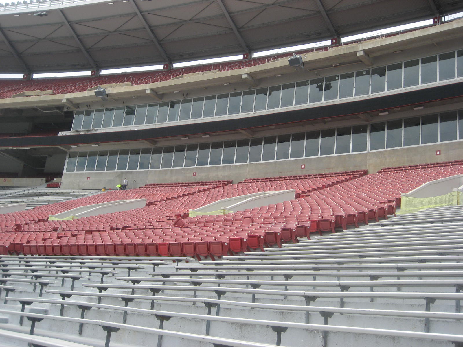 Midfield chairbacks