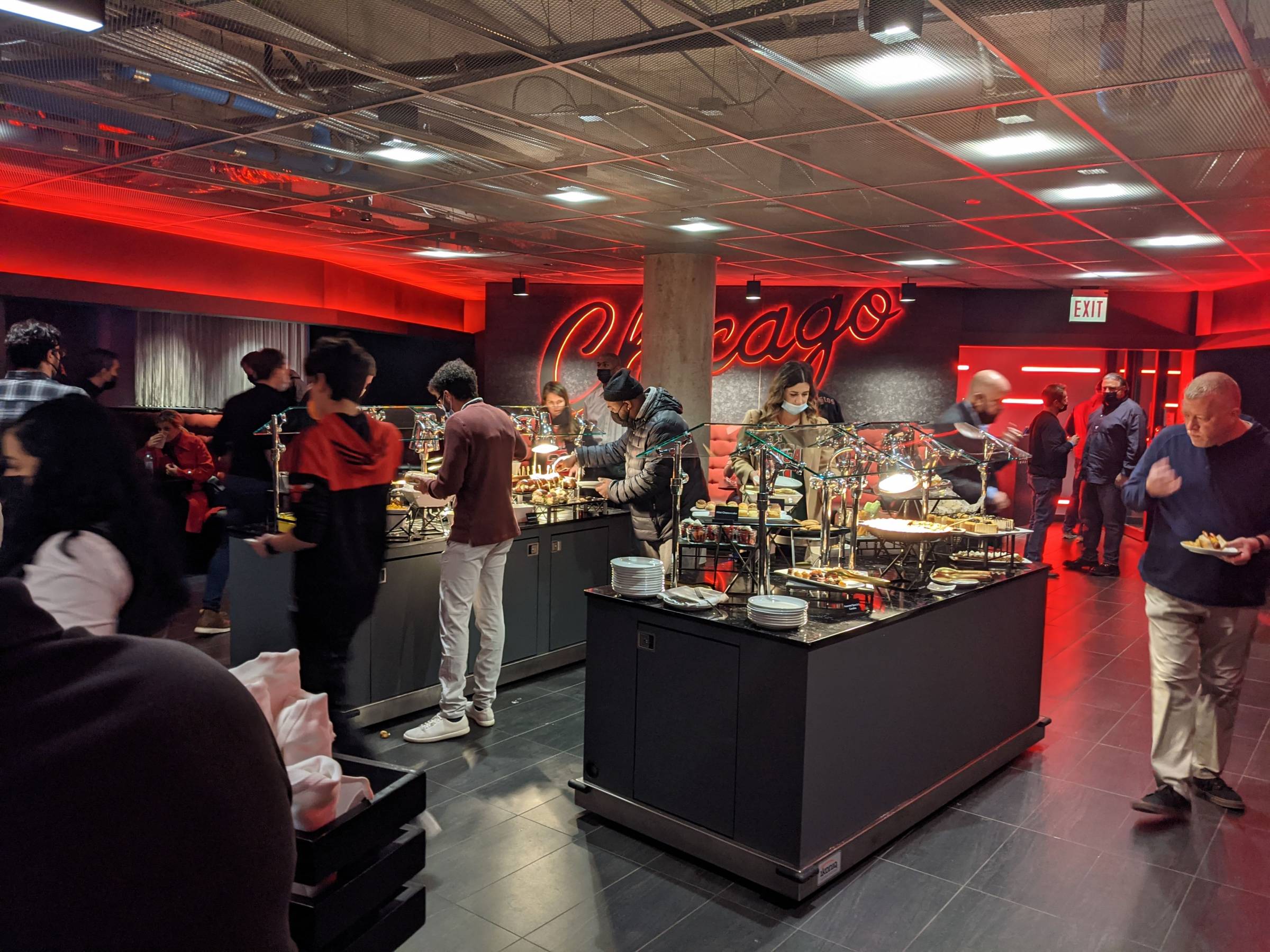 buffet at courtside club united center