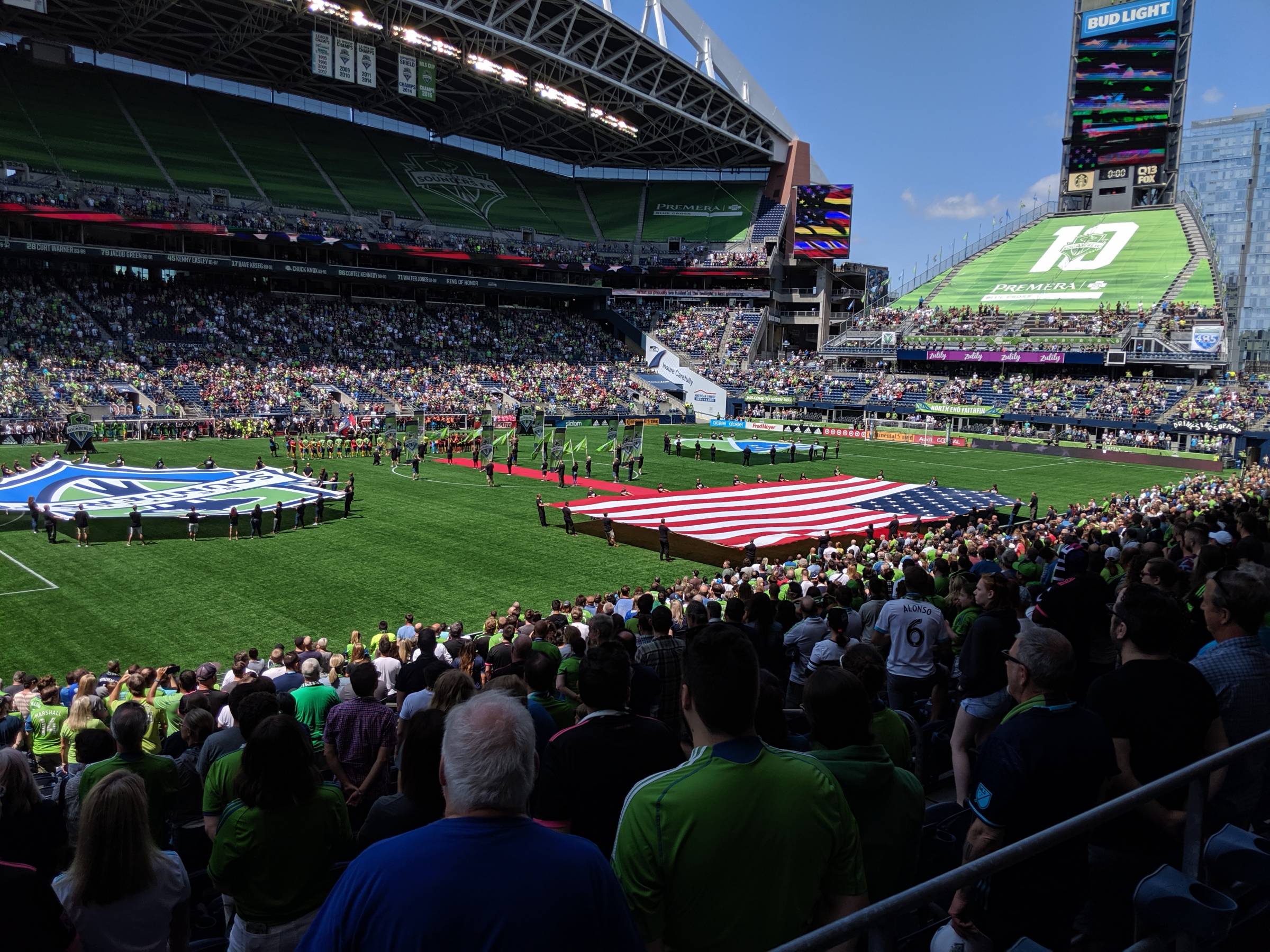 national anthem at centurlylink field