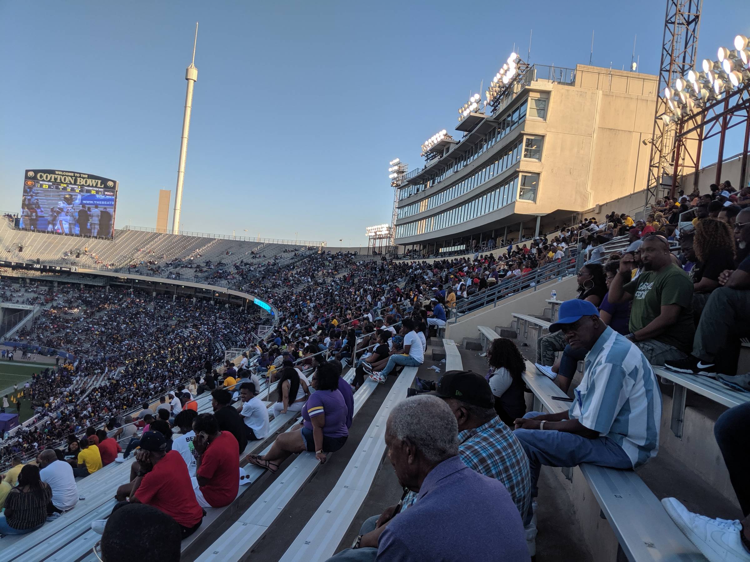 upper level west side cotton bowl