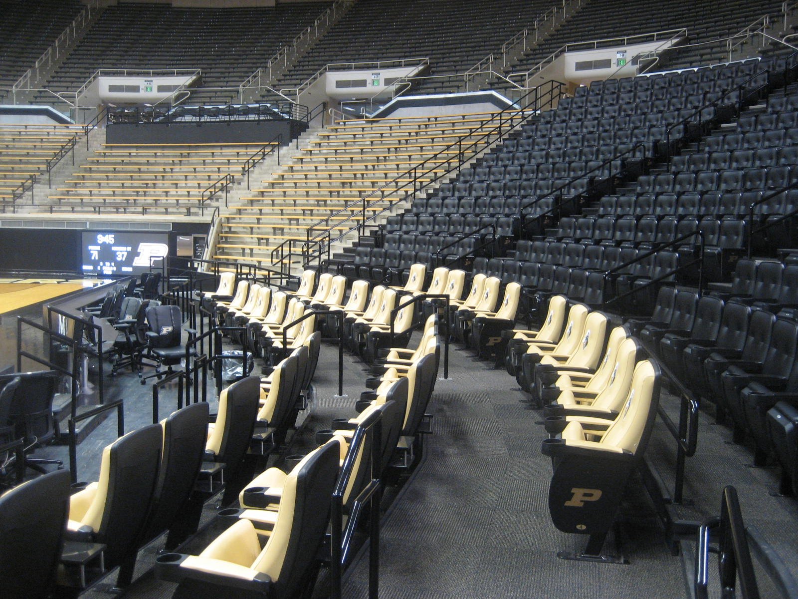 Courtside seats mackey arena