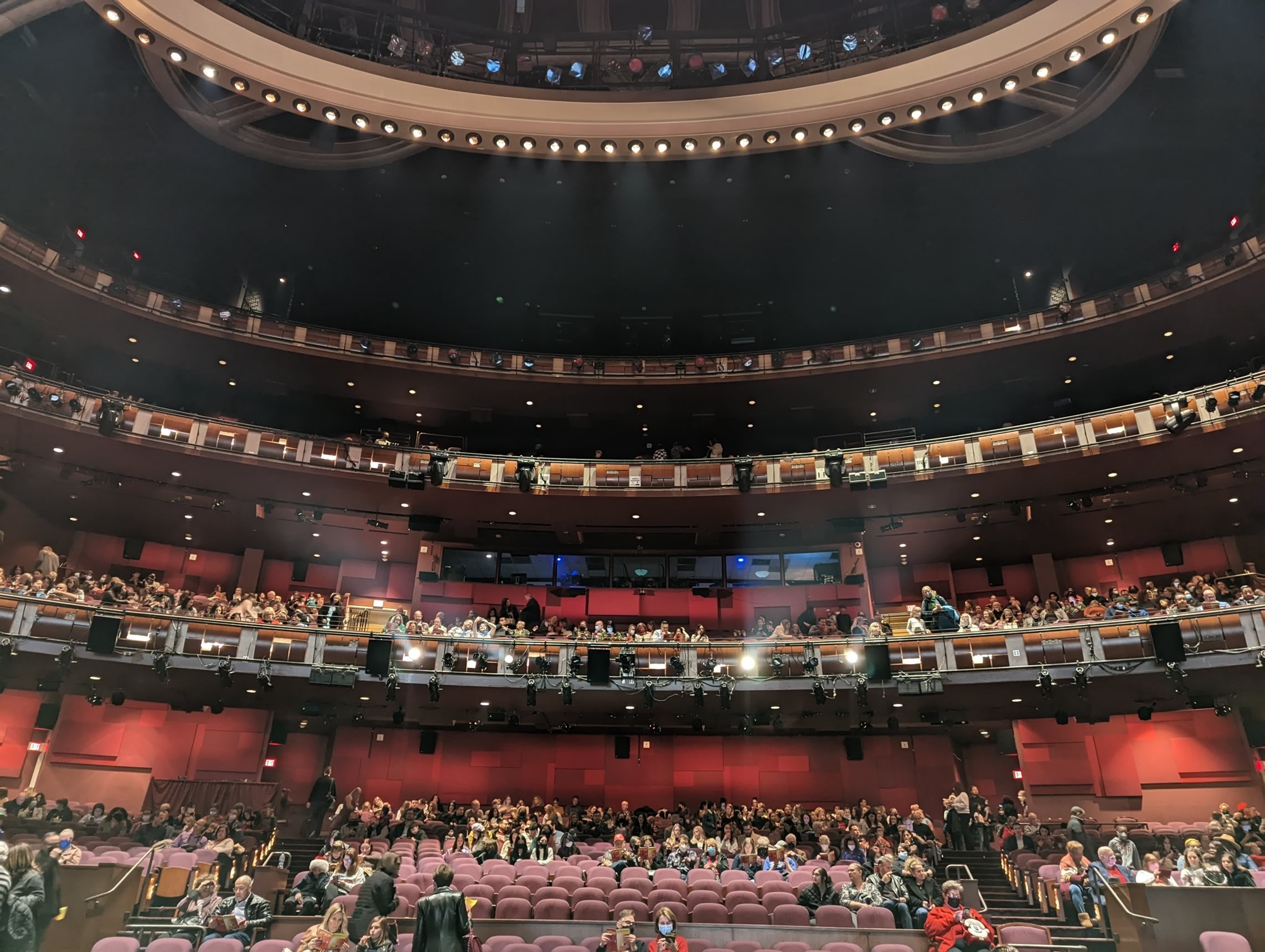 dolby theatre all seating