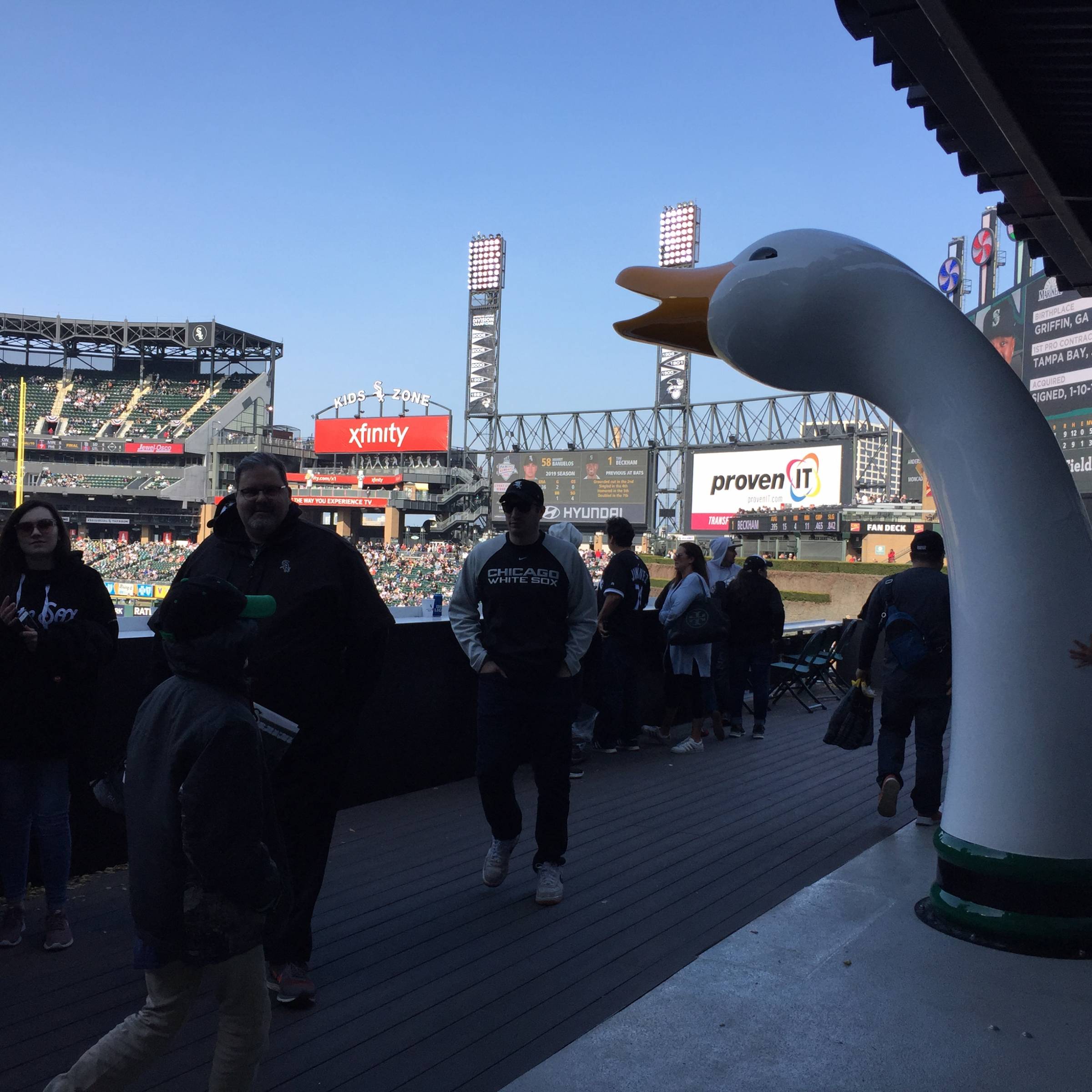 Guaranteed Rate Field Miller Lite Landing 