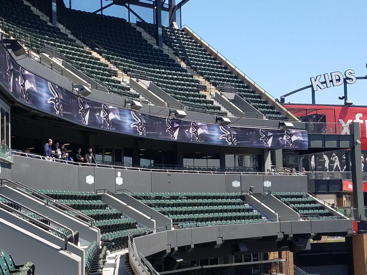 Guaranteed Rate Field Seating Chart With Rows